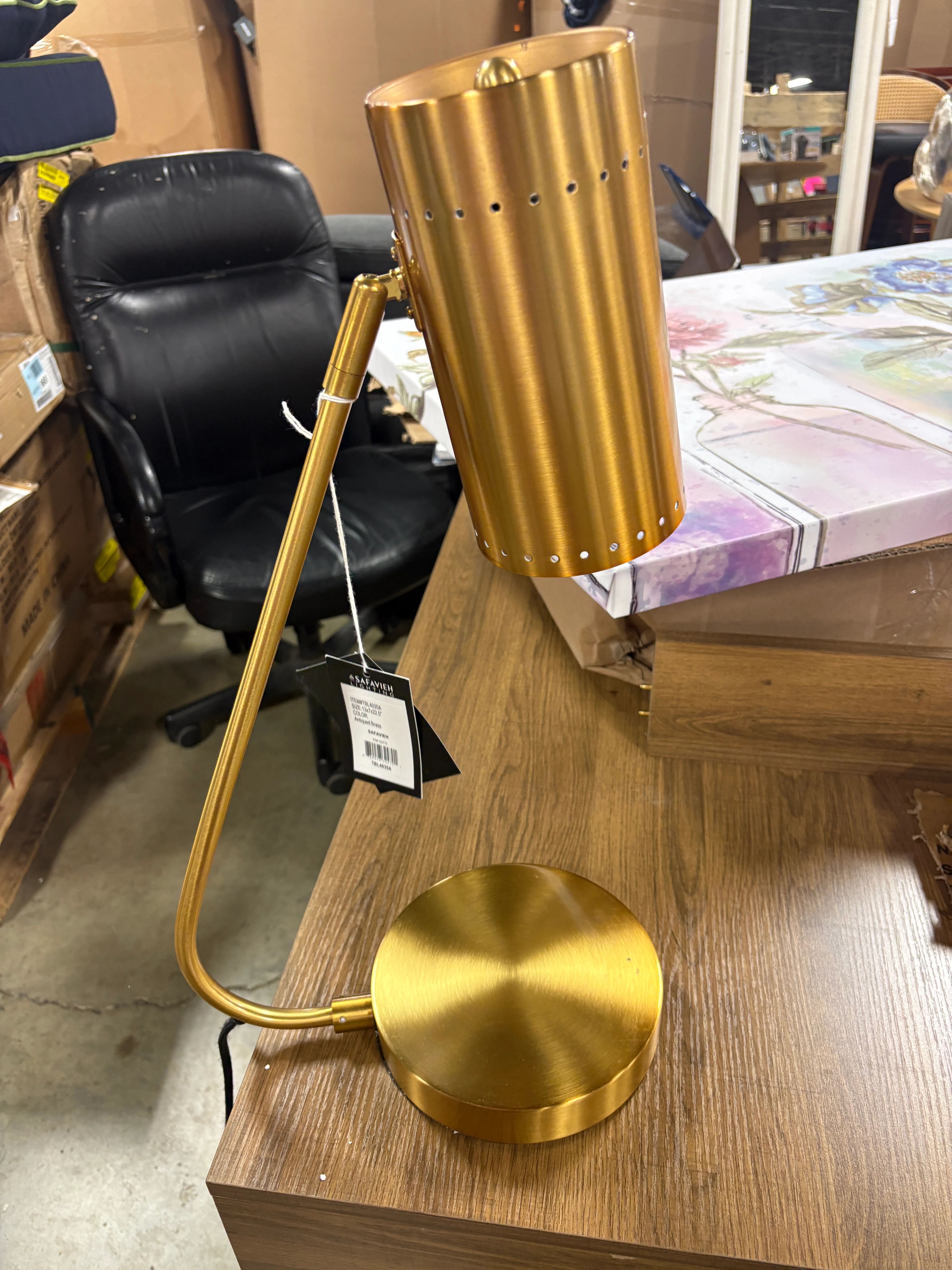 Safavieh Lighting Collection Crane Gold Task 23-inch Lamp SHOWROOM ITEM - Image 2