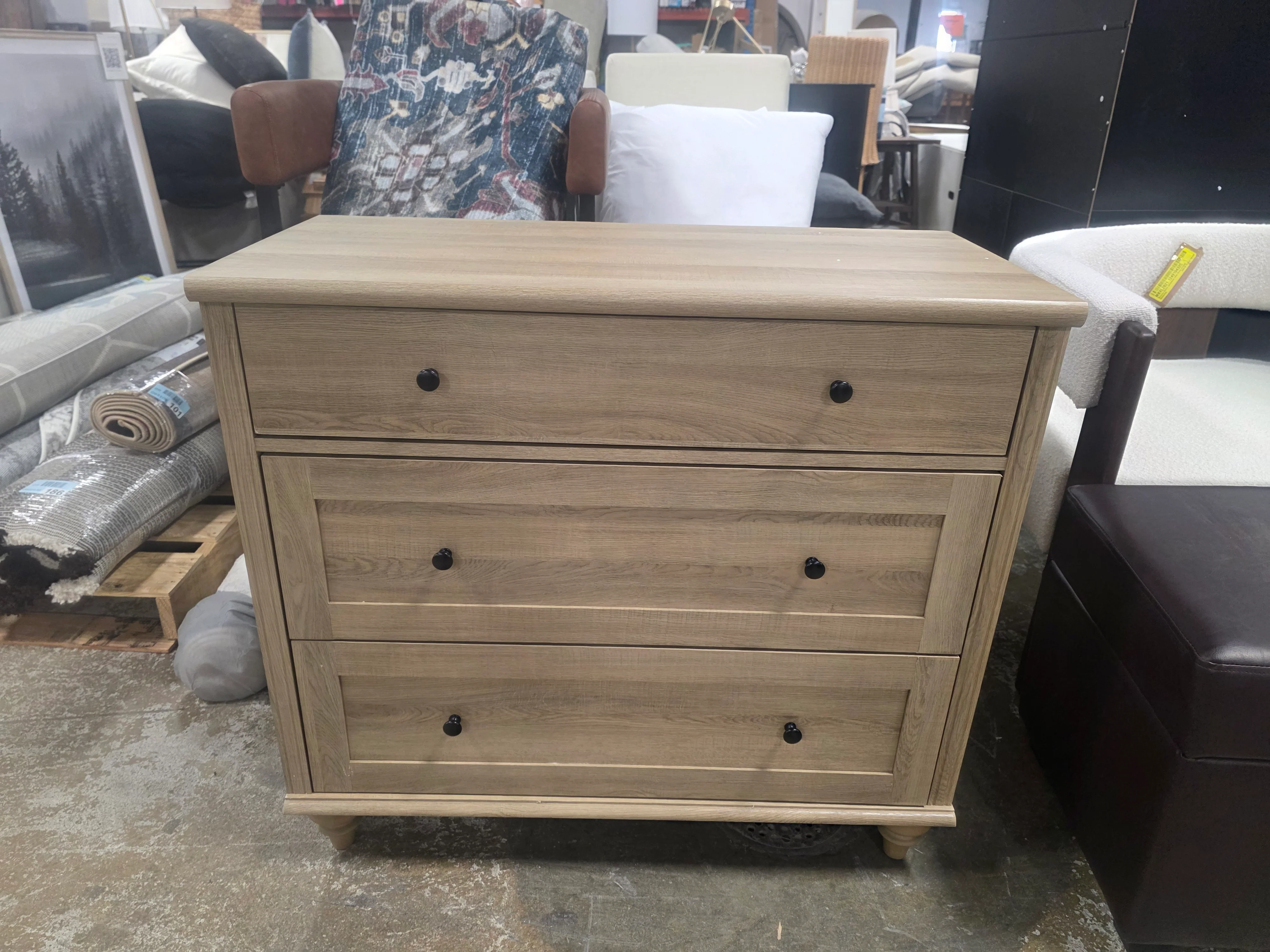 Scarlett Kids Dresser/Baby Dresser For Bedroom With 3 Drawers - SHOWROOM ITEM - Image 2