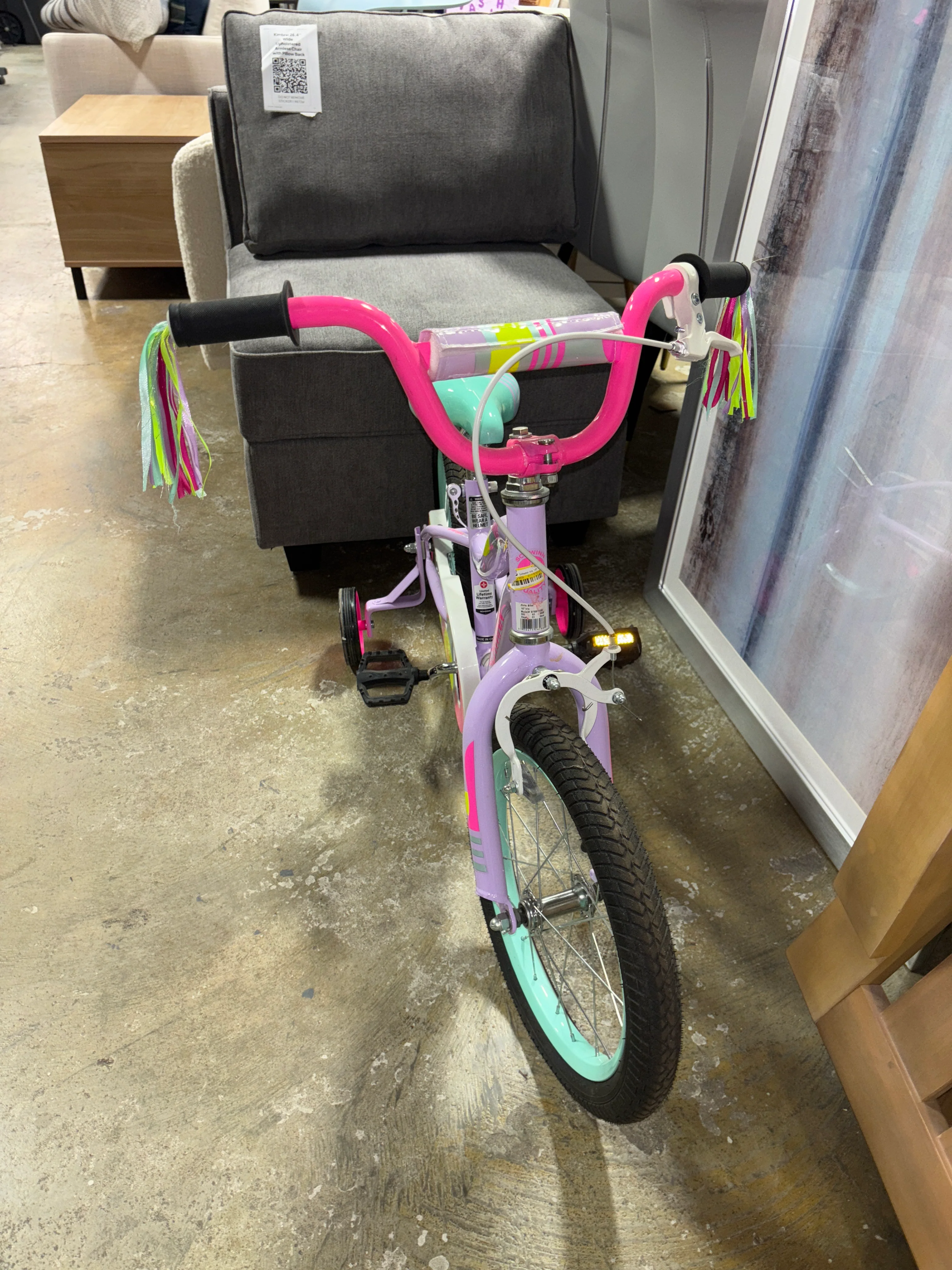 Schwinn Iris 16" Kids' Bike - Purple SHOWROOM ITEM - Image 3