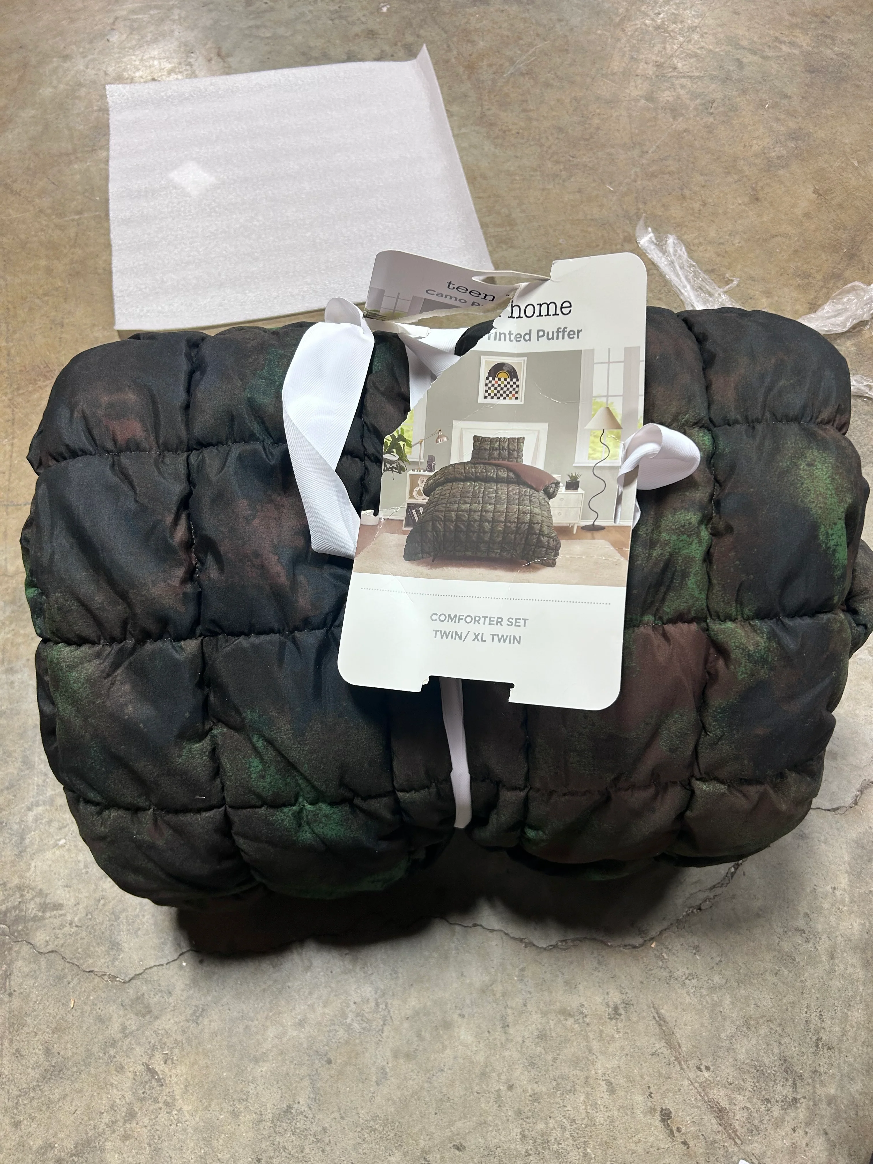 Seek Twin Puffer Square Comforter - Image 7