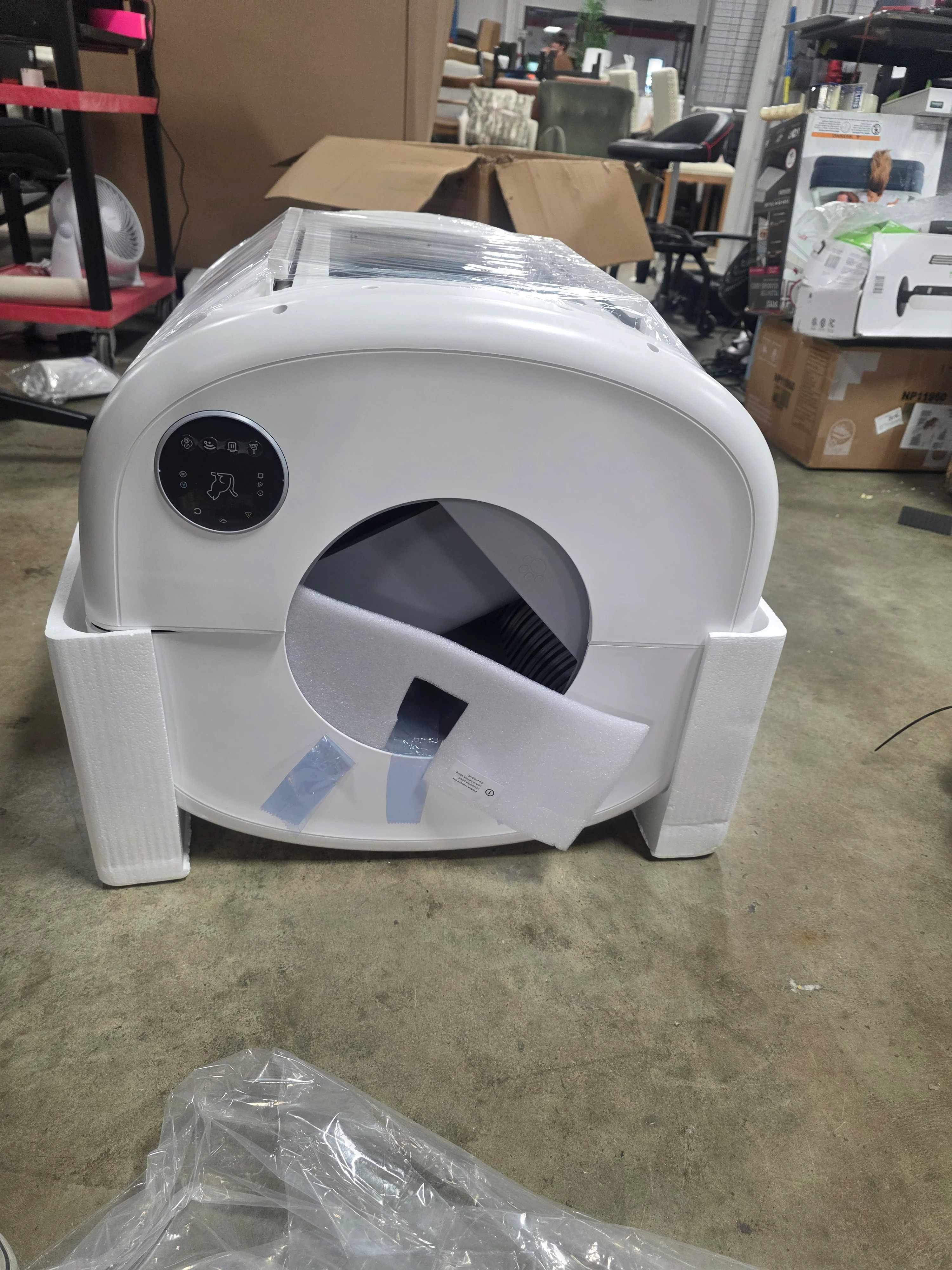 Self Cleaning Litter Box, final cut - Image 7