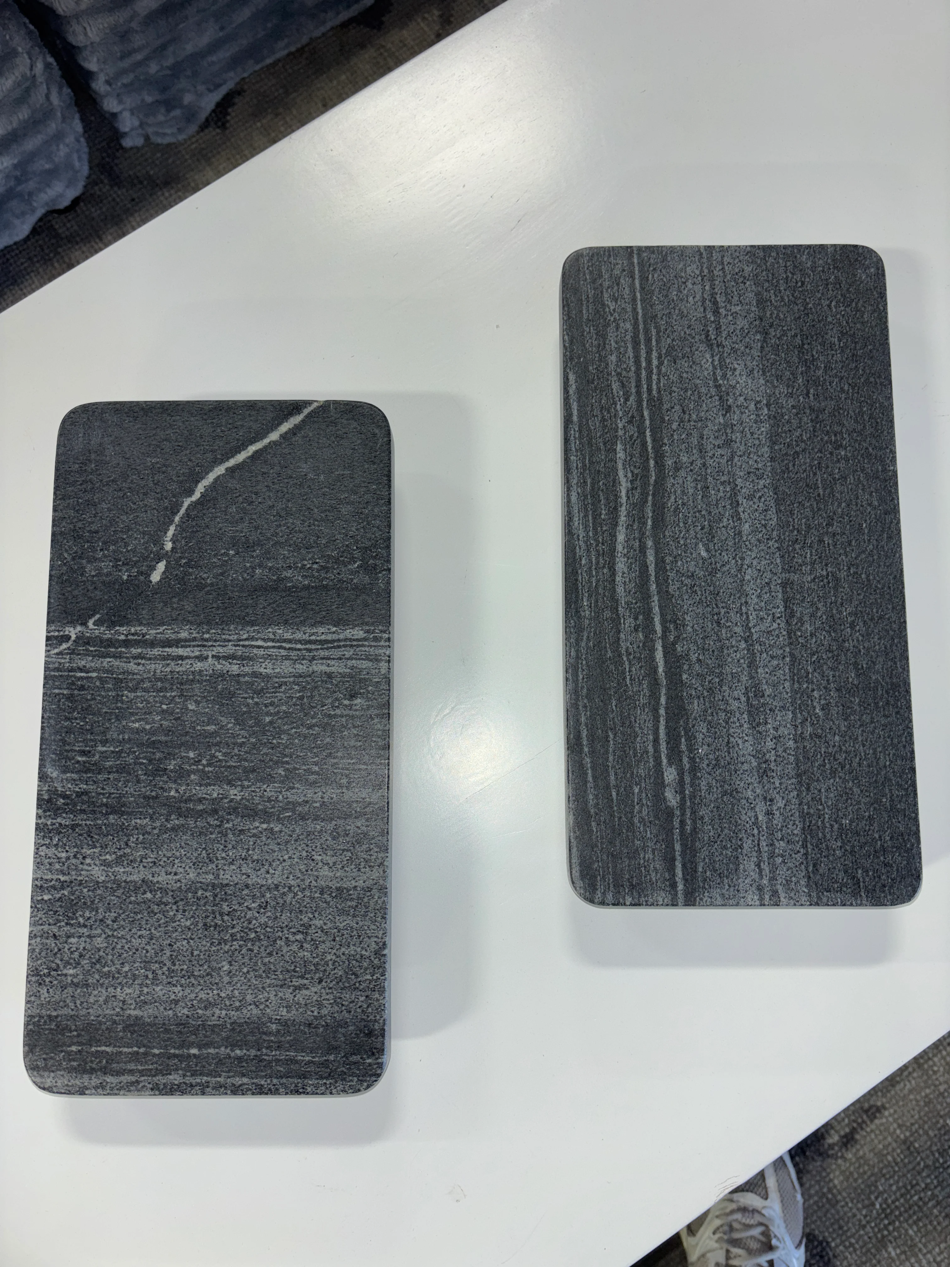 (Set of 2) 12" x 6" Marble Serving Stand SHOWROOM ITEM - Image 3
