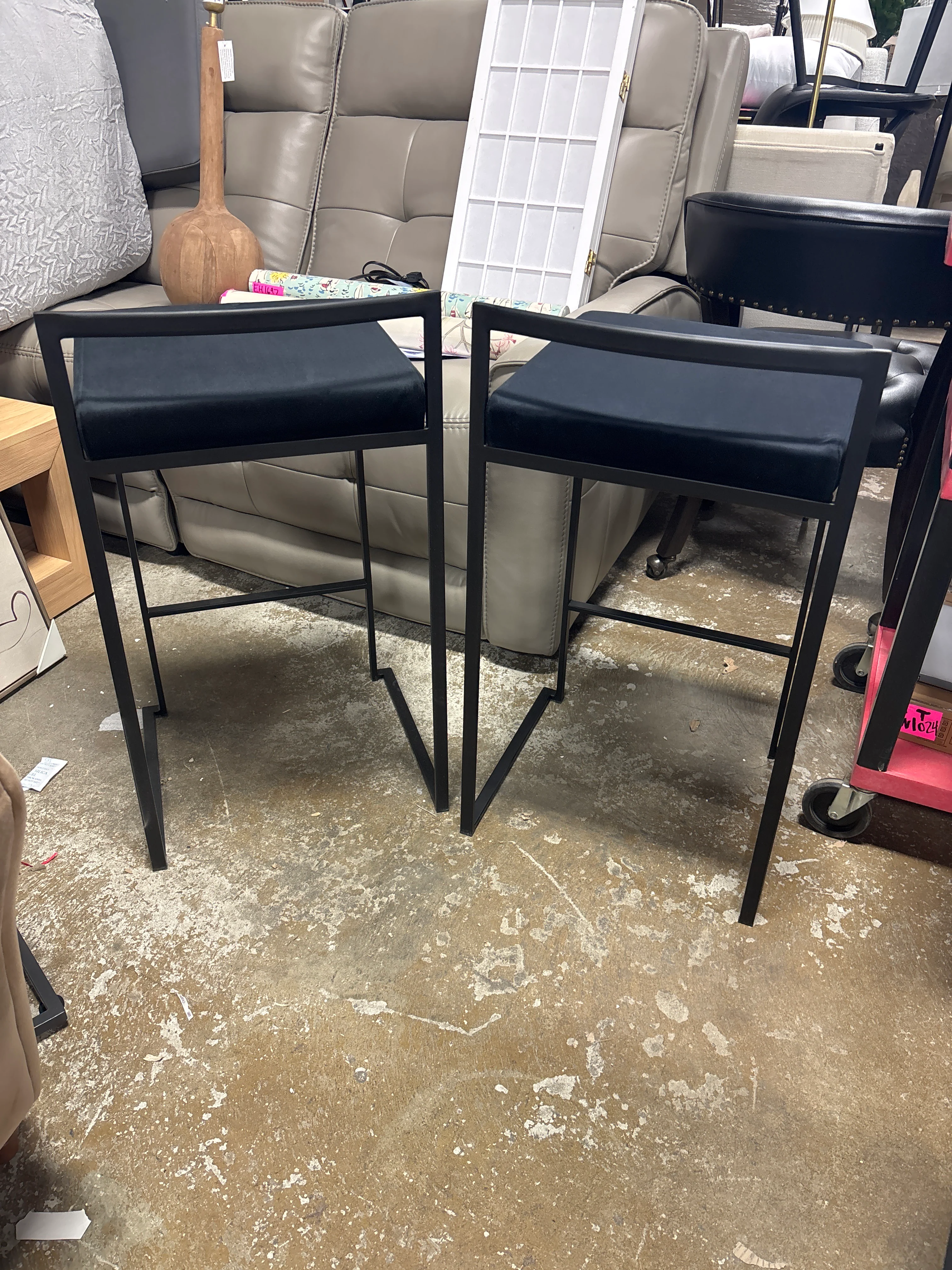 (Set of 2) 26" Fuji Contemporary Barstools Velvet Black SHOWROOM ITEM - Image 3