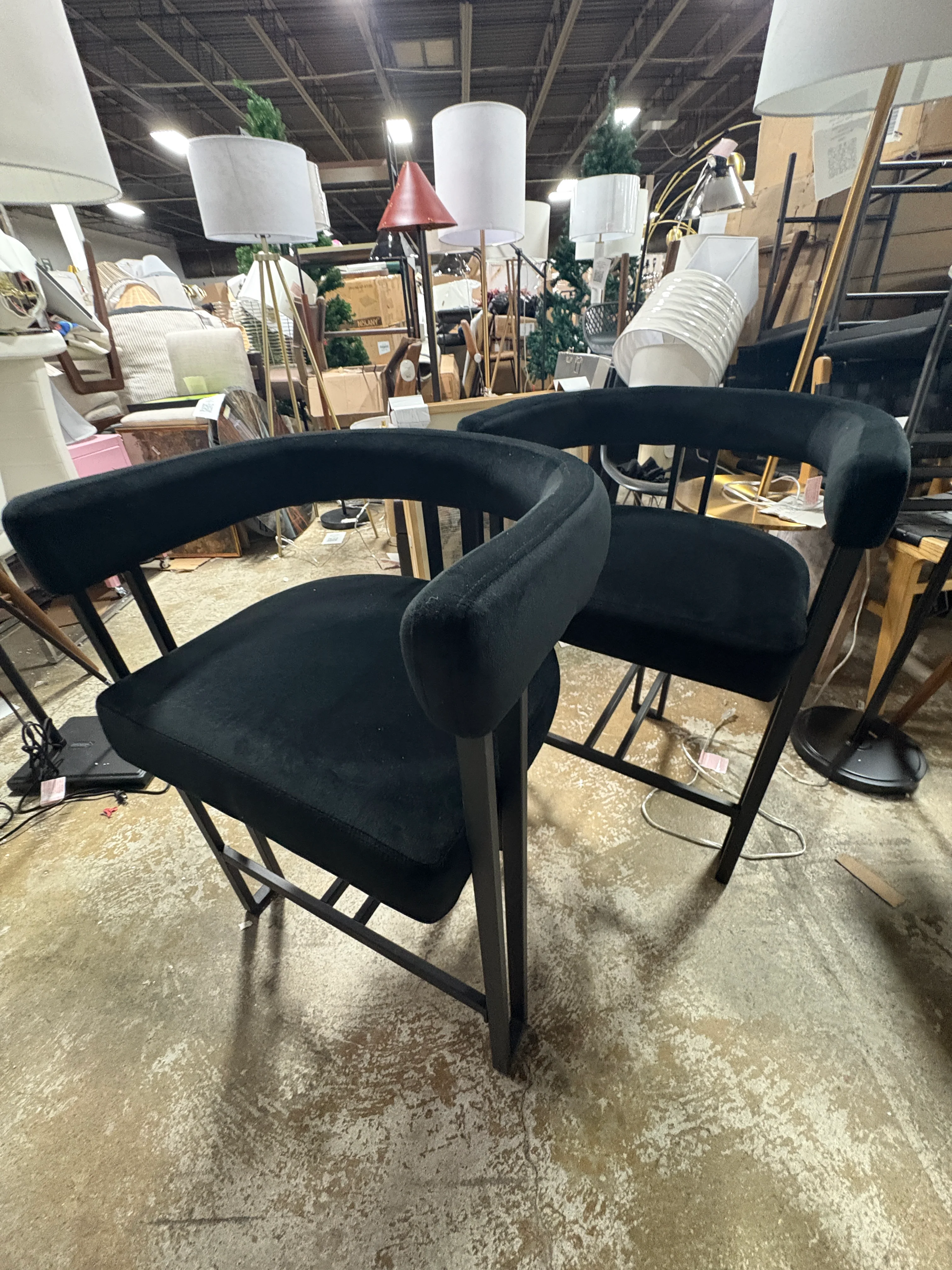 SET OF 2 Colrain 24" Upholstered Velvet Solid Back Counter Stool SHOWROOM ITEM - Image 2