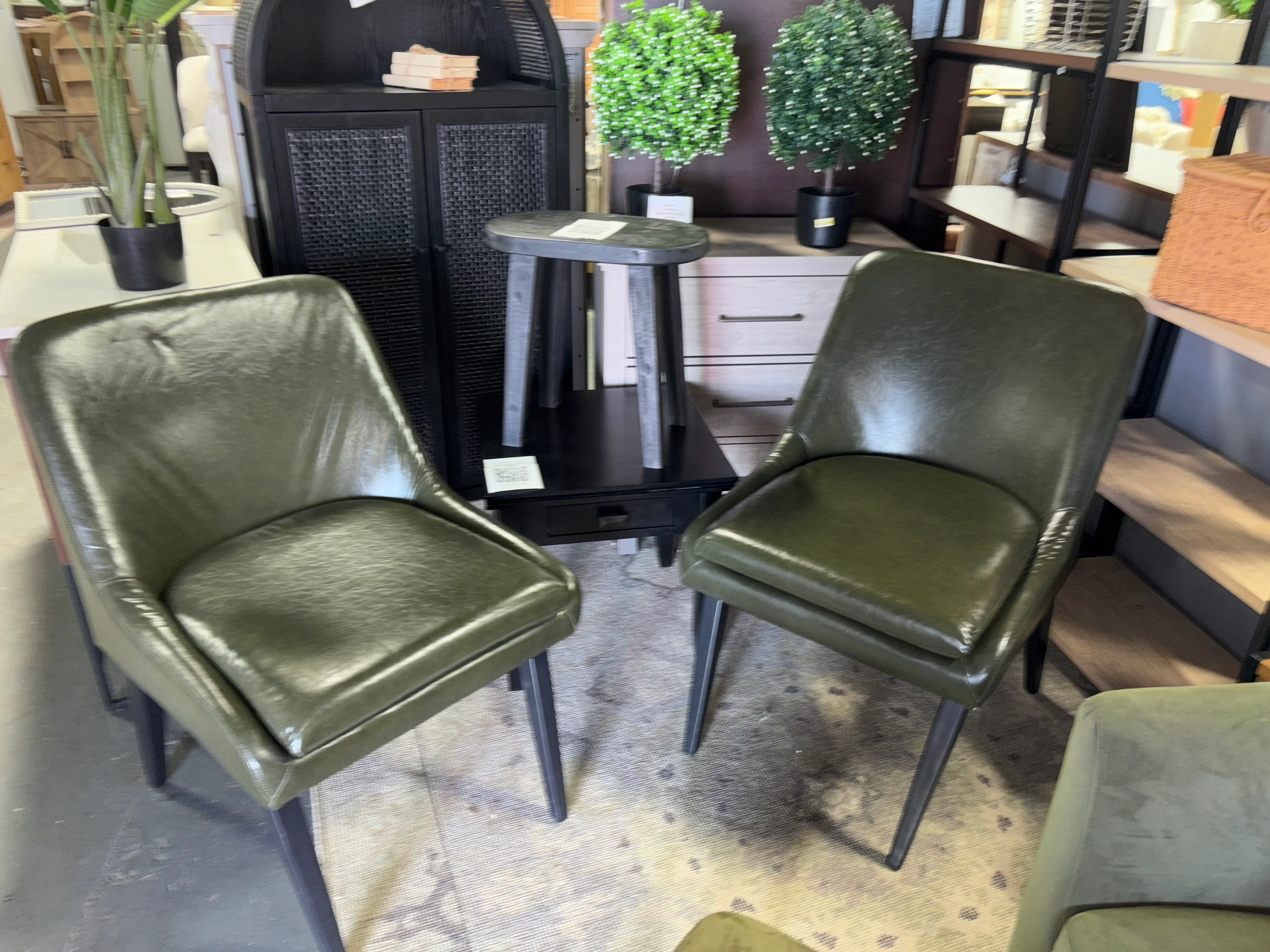 (Set of 2) Green Faux Leather Side Chair SHOWROOM ITEM - Image 2