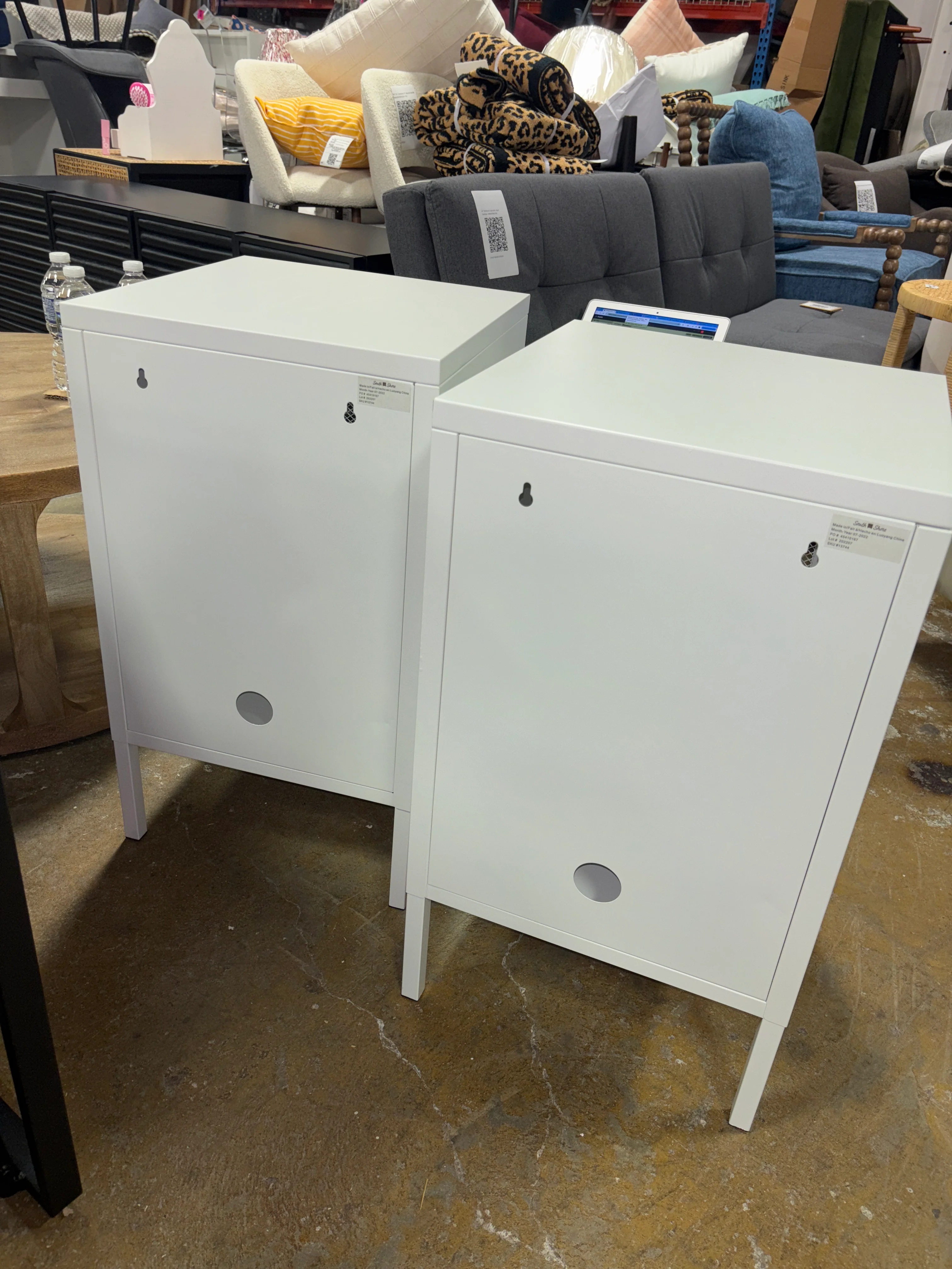 (Set of 2) Kodali Nightstand - White SHOWROOM ITEM - Image 4