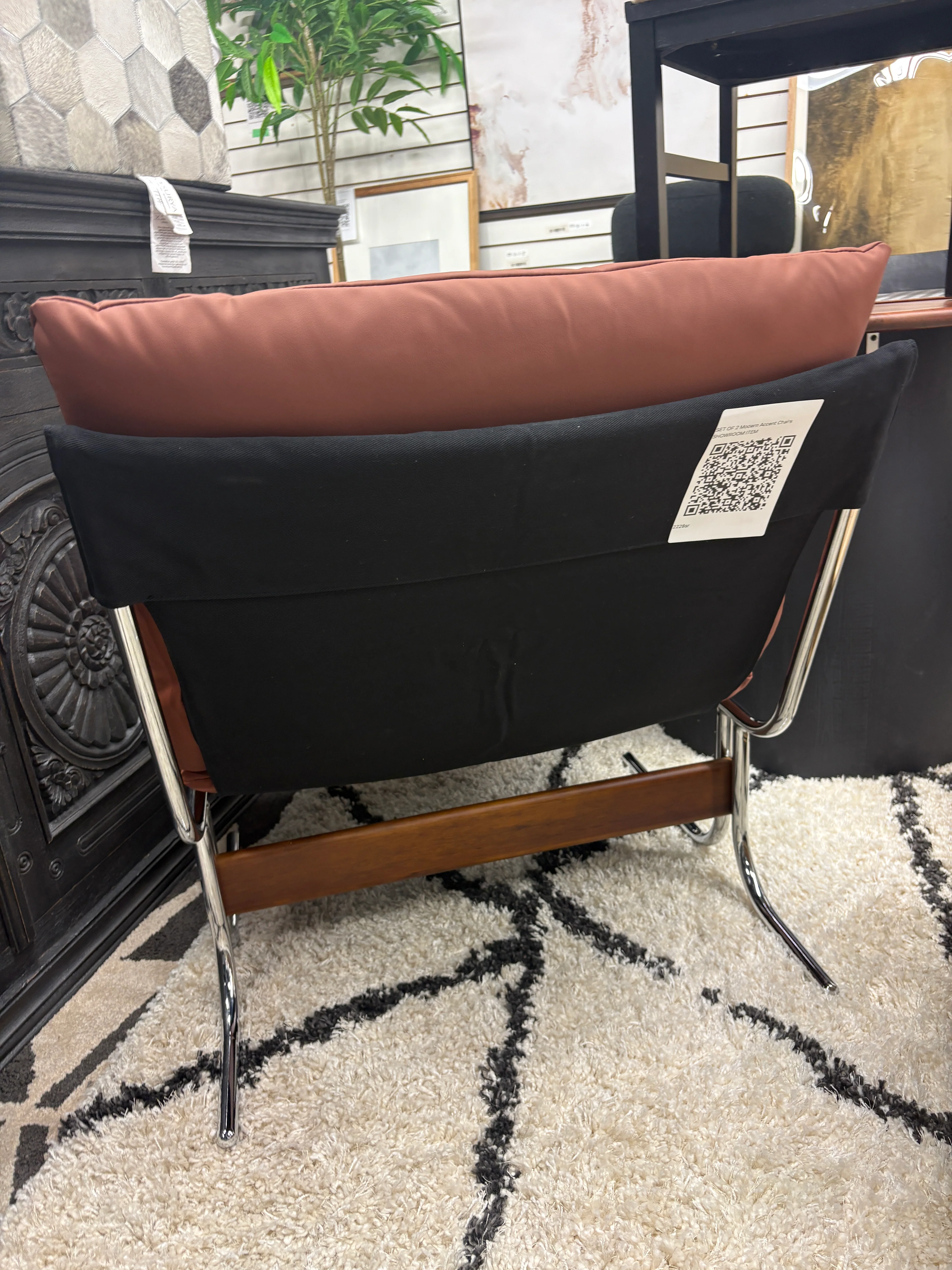 SET OF 2 Modern Accent Chairs SHOWROOM ITEM - Image 3