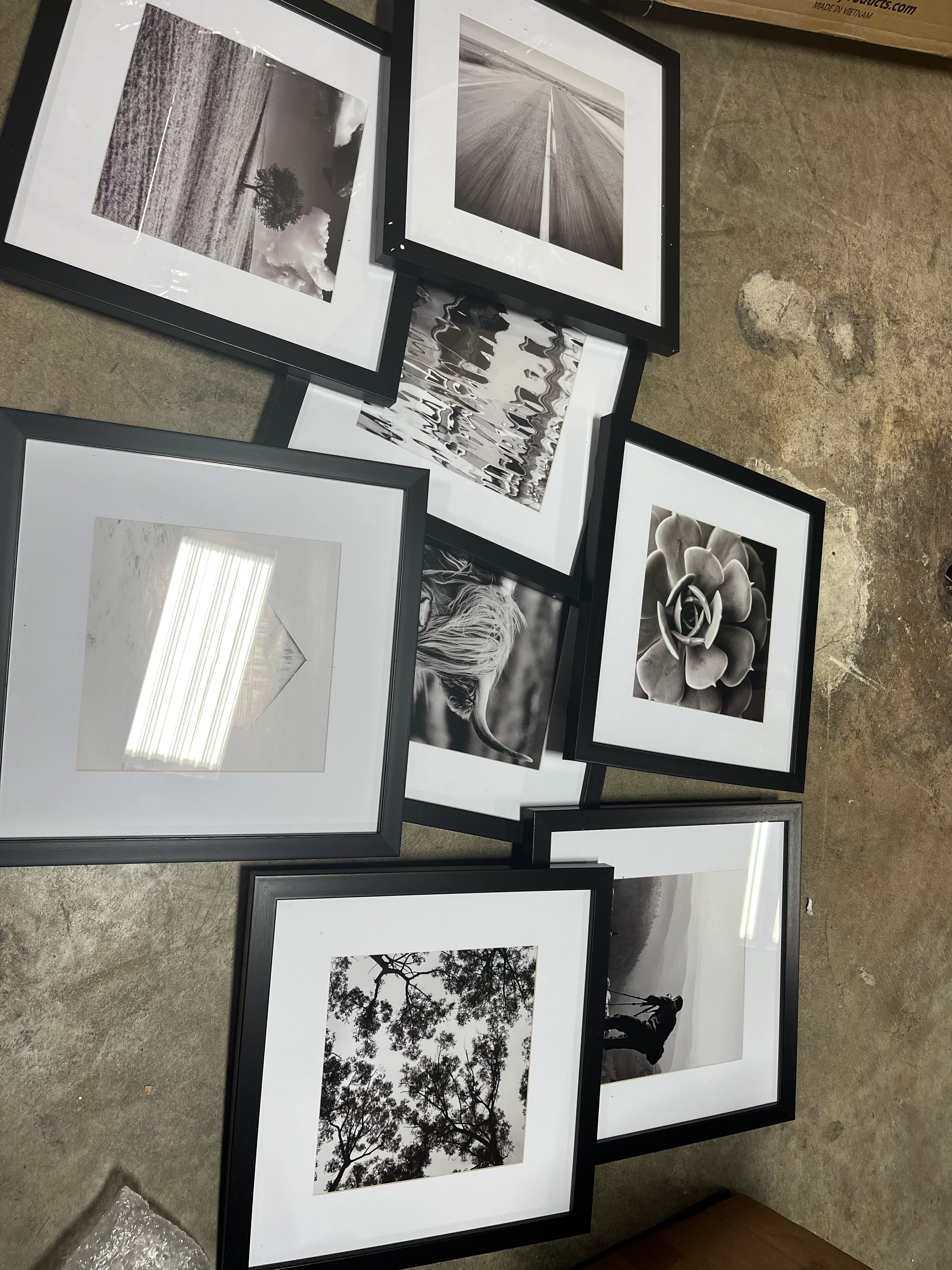 Set of 8 Gallery Grid Kit Black, - Image 8