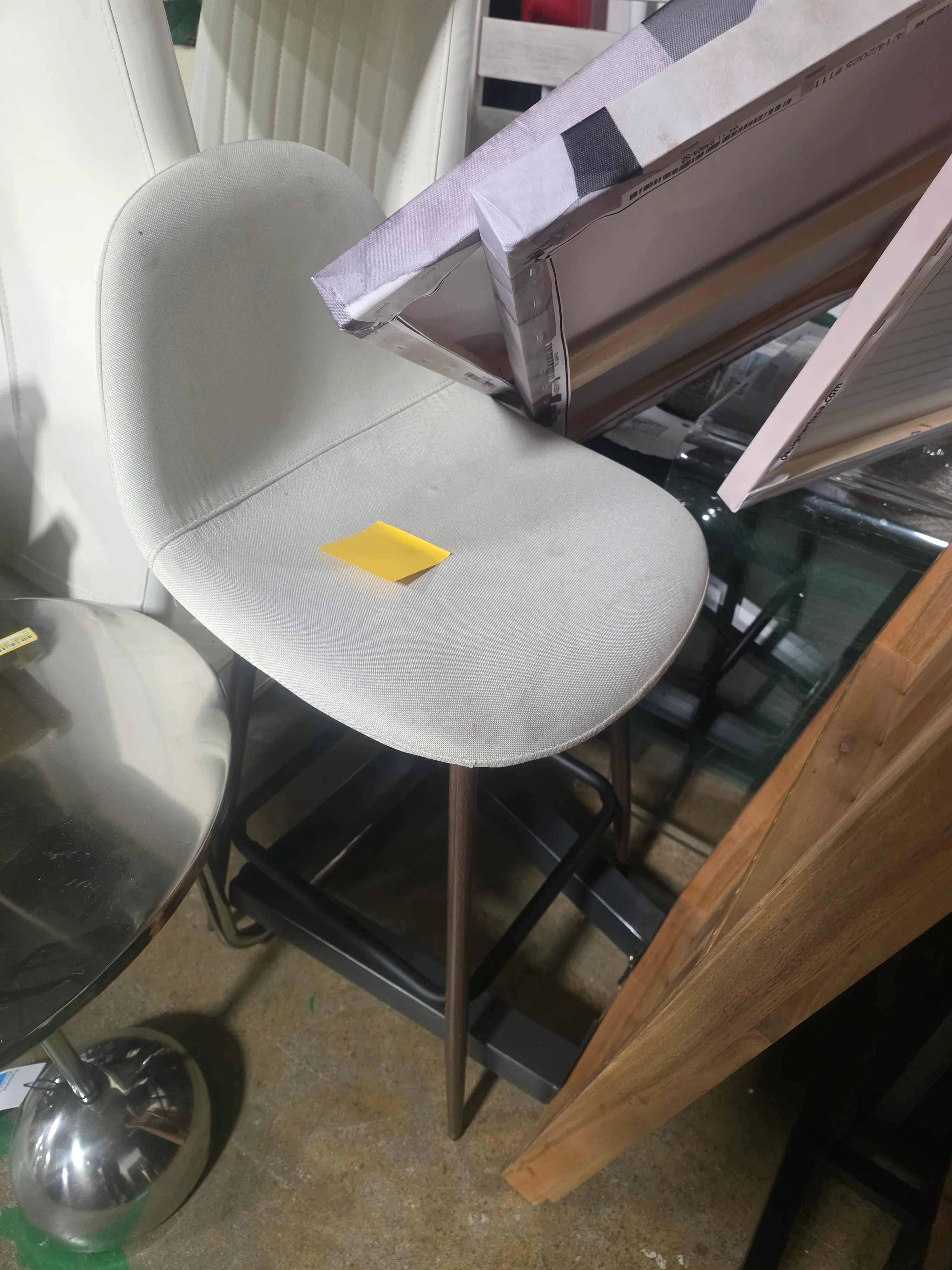 Single Cream with Metal Legs Bar Stool - SHOWROOM ITEM 