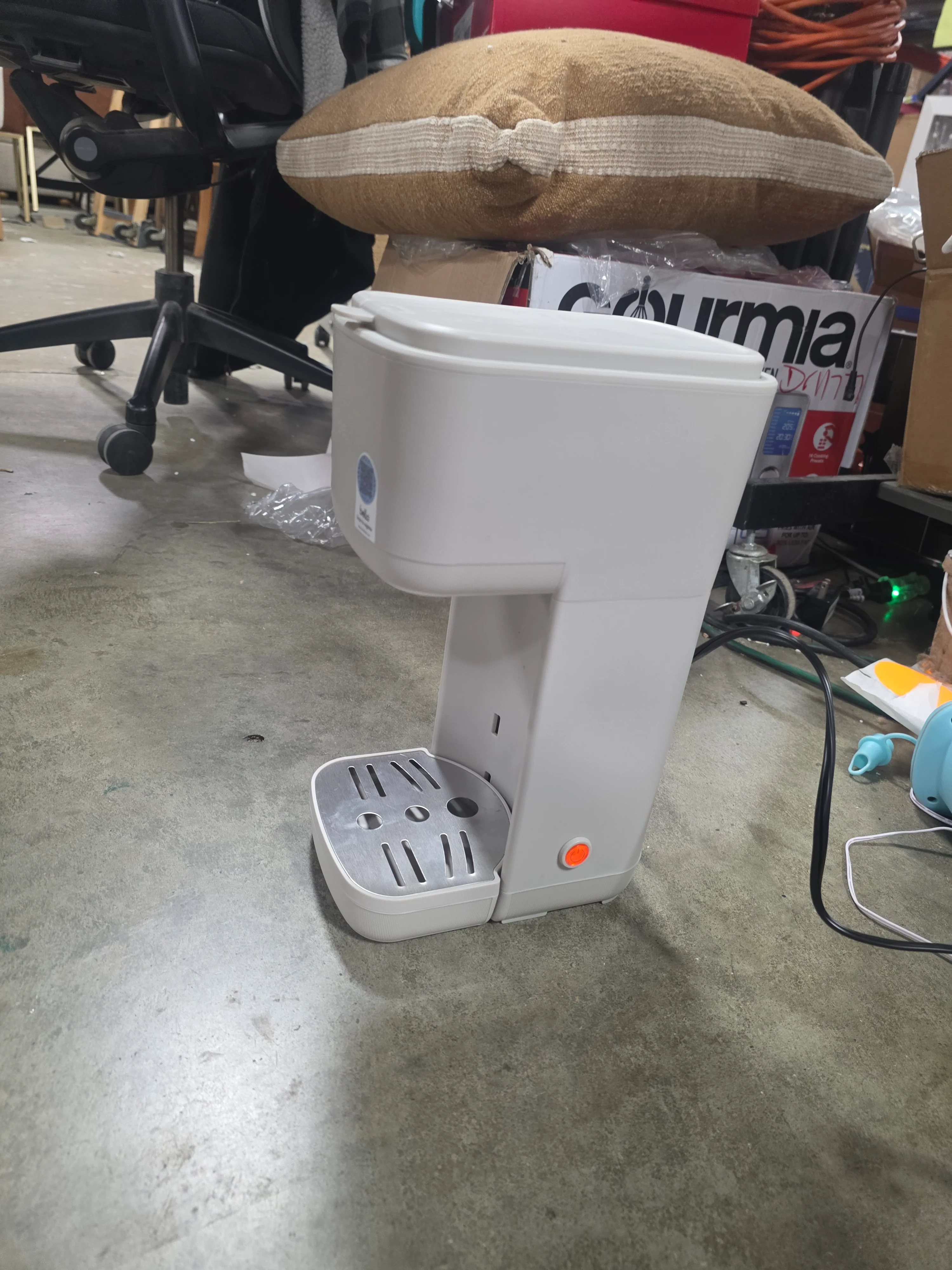 Single-Serve Coffee Maker - Image 6