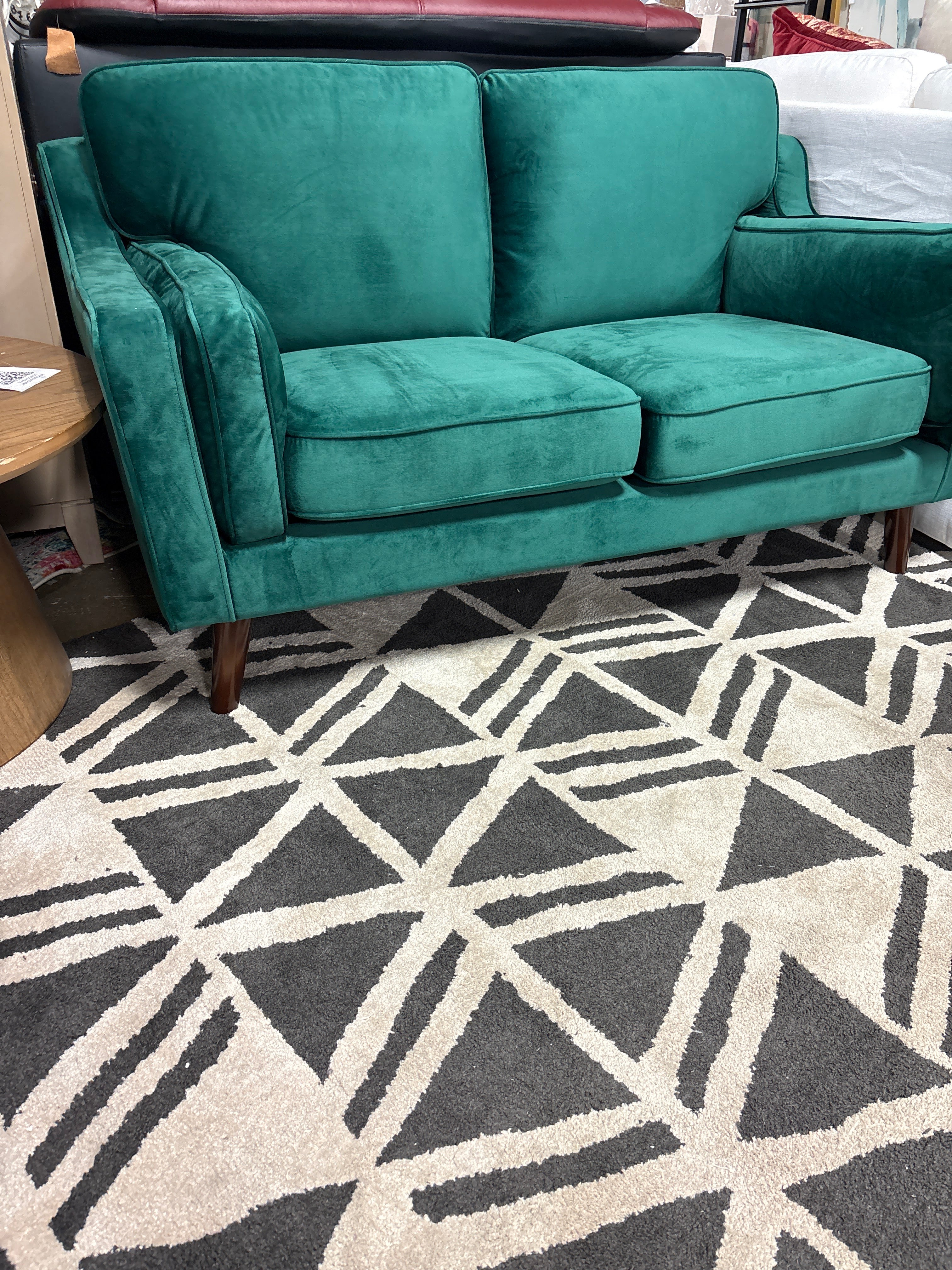 Sofa 2 Seater LOKKA Velvet Emerald Green SHOWROOM ITEM - Image 2
