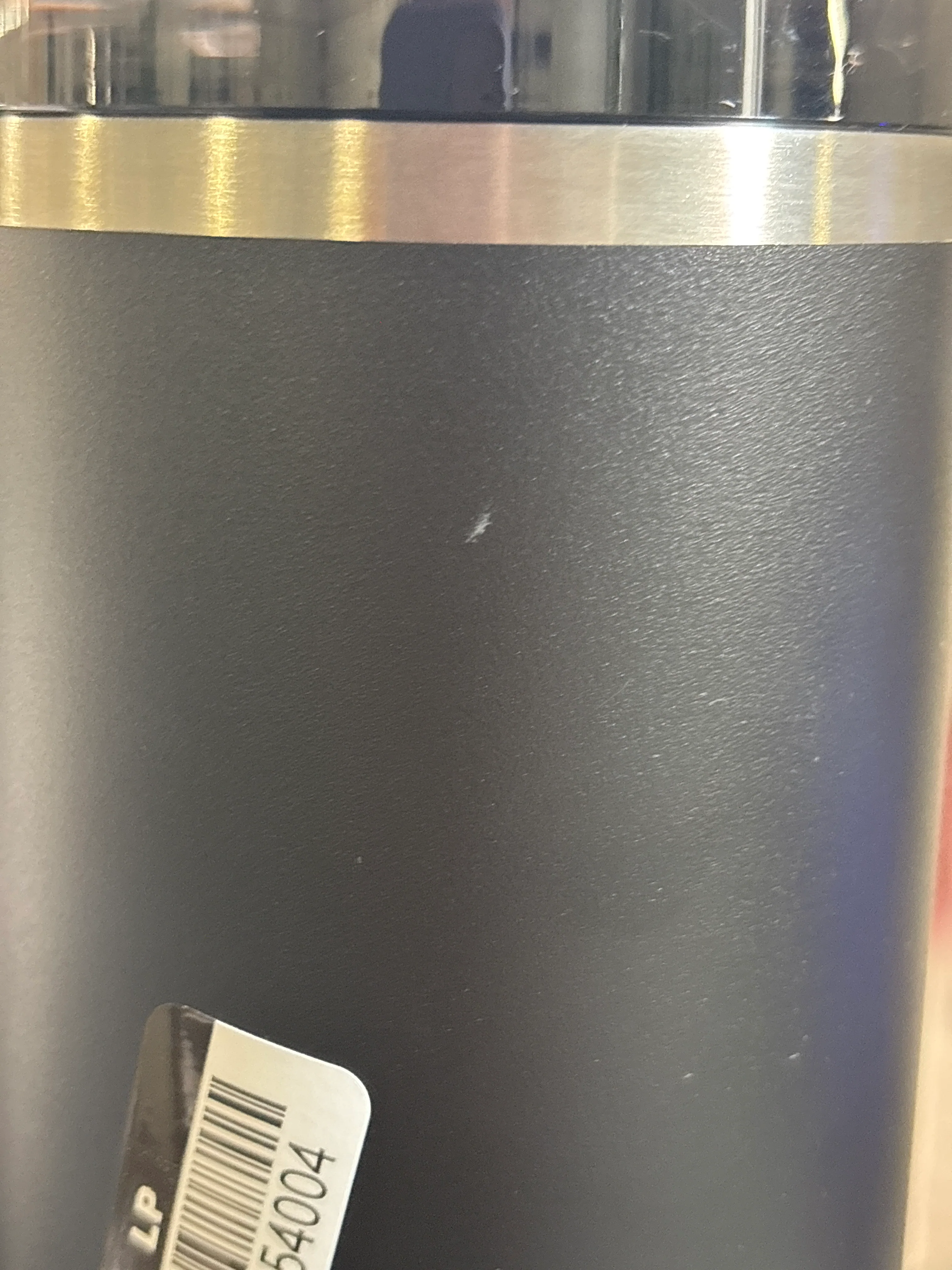 Stanley 30 oz Stainless Steel H2.0 Flowstate Quencher Tumbler - Black 2.0 SHOWROOM ITEM - Image 4