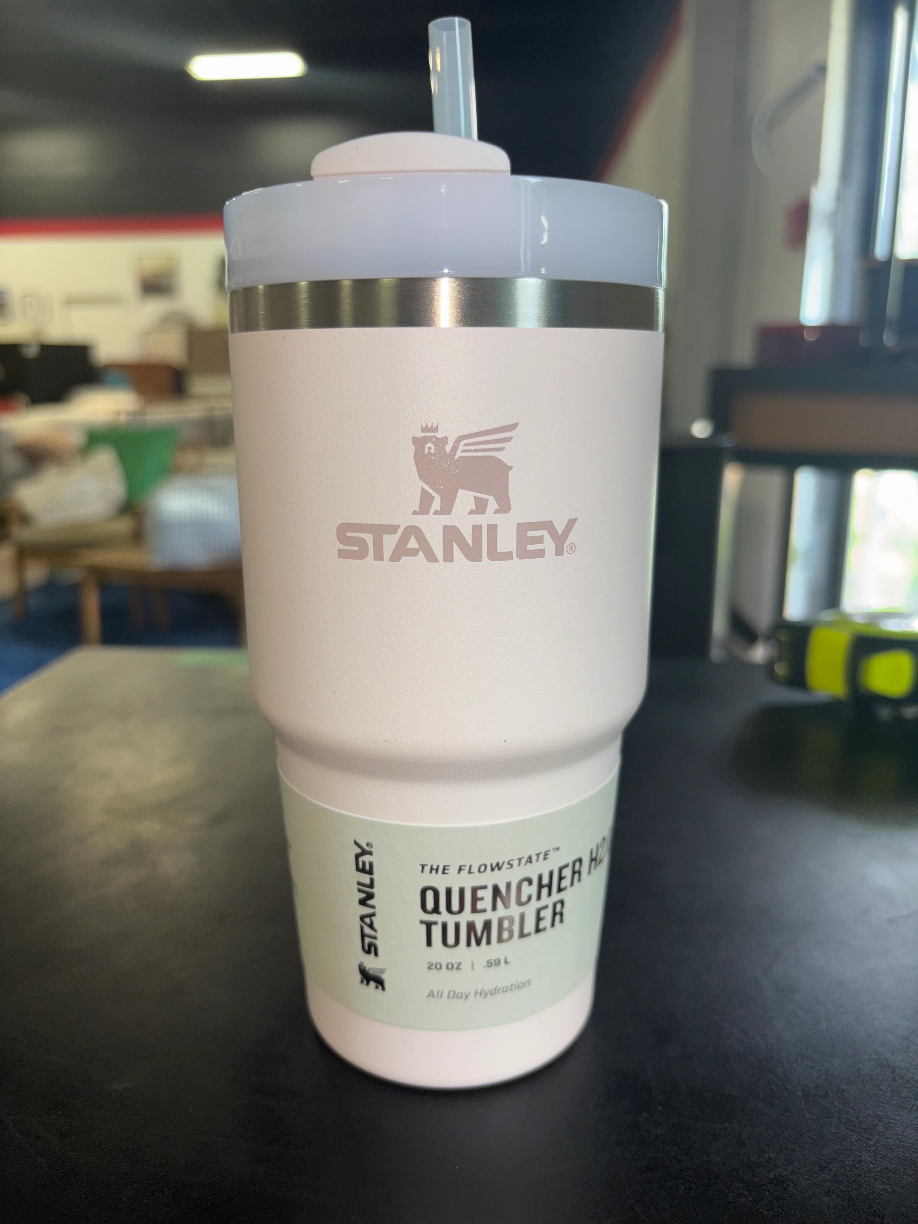 Stanley 30 oz Stainless Steel H2.0 Flowstate Quencher Tumbler - Rose Quartz SHOWROOM ITEM - Image 2