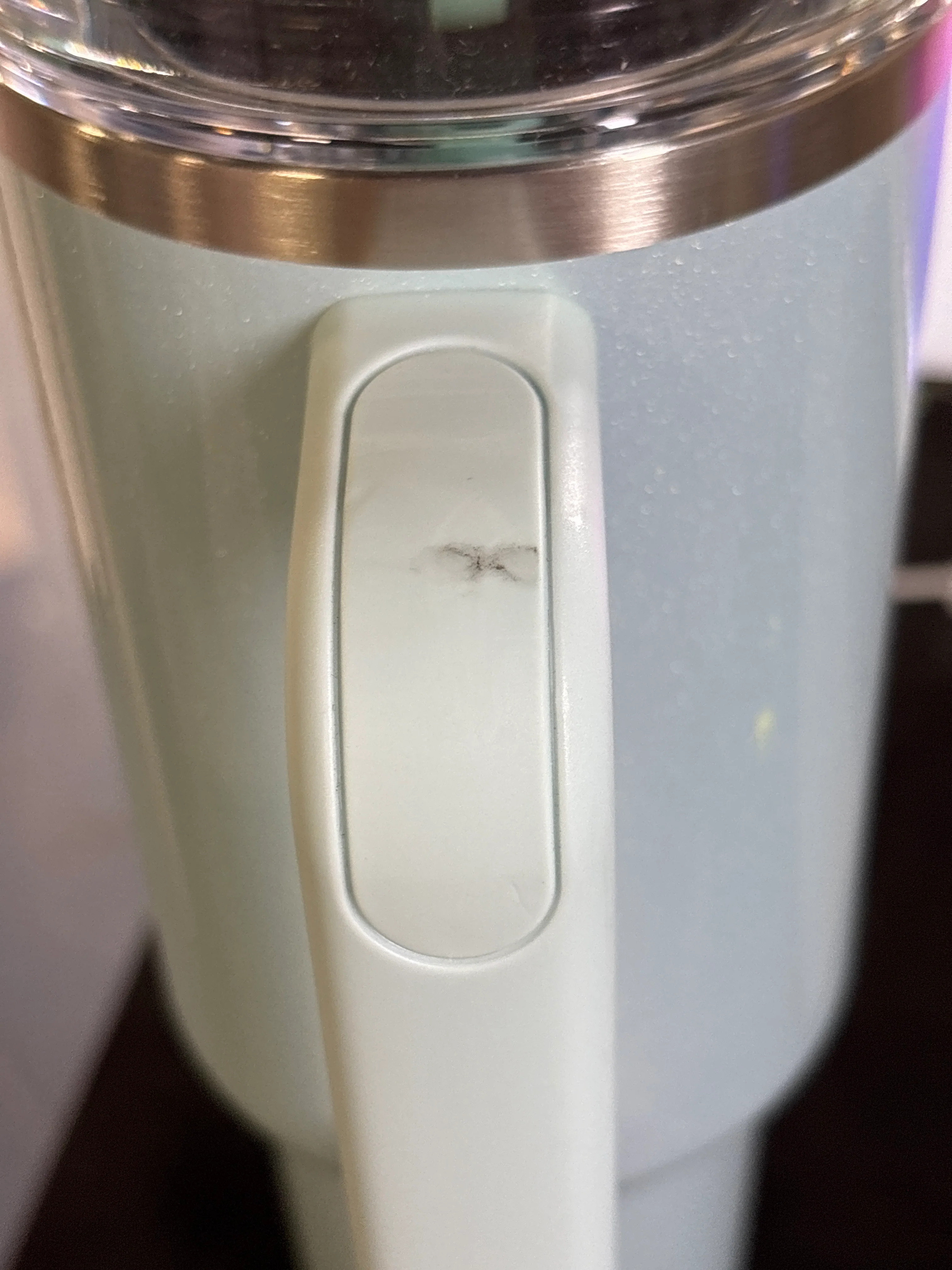 Stanley 40 oz Stainless Steel H2.0 FlowState Quencher Tumbler - Blueberry Milk SHOWROOM ITEM - Image 6