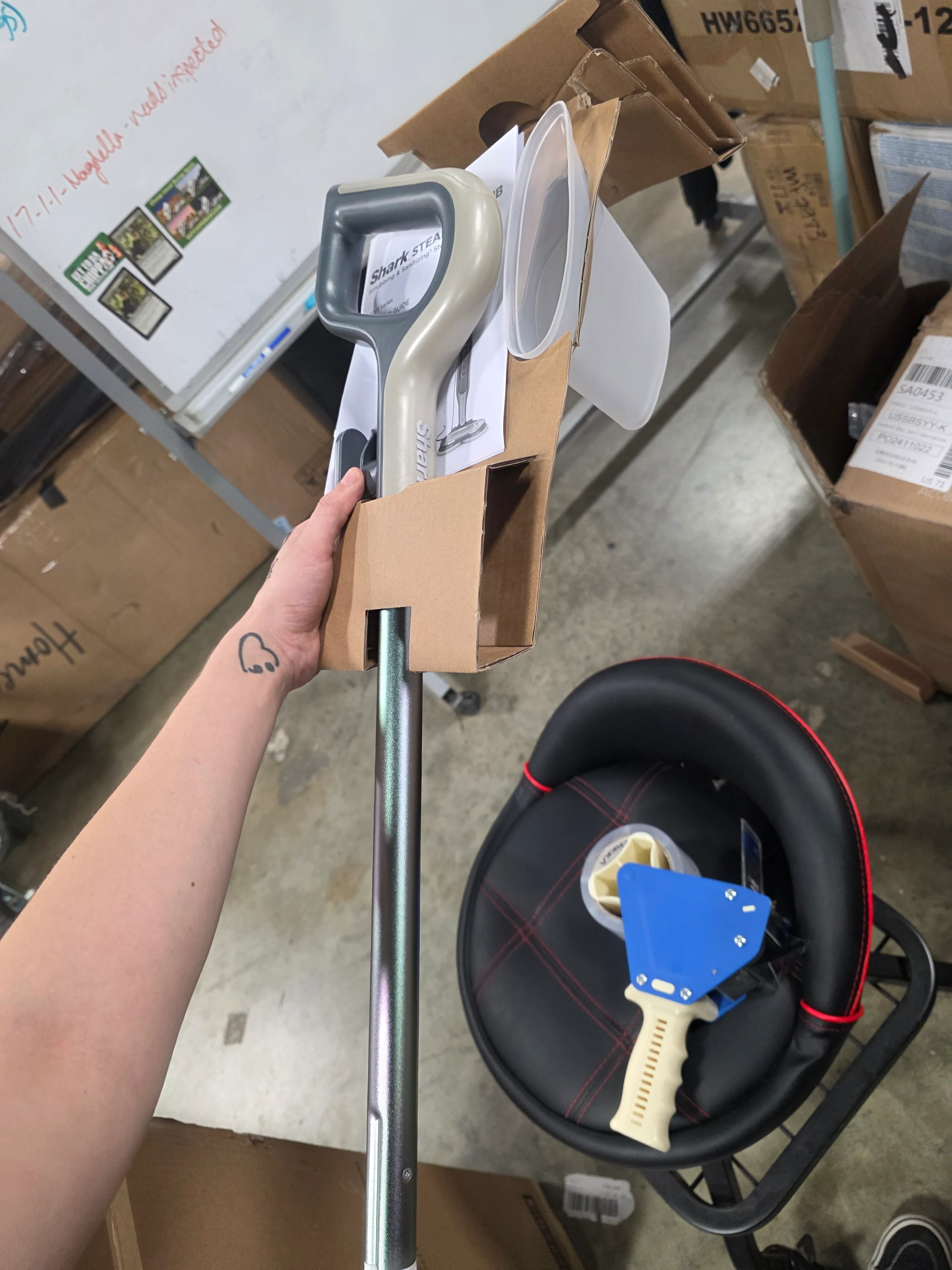 Steam & Scrub with Steam Blaster Technology Scrubbing and Sanitizing Hard Floor Steam Mop S8201 - Image 9