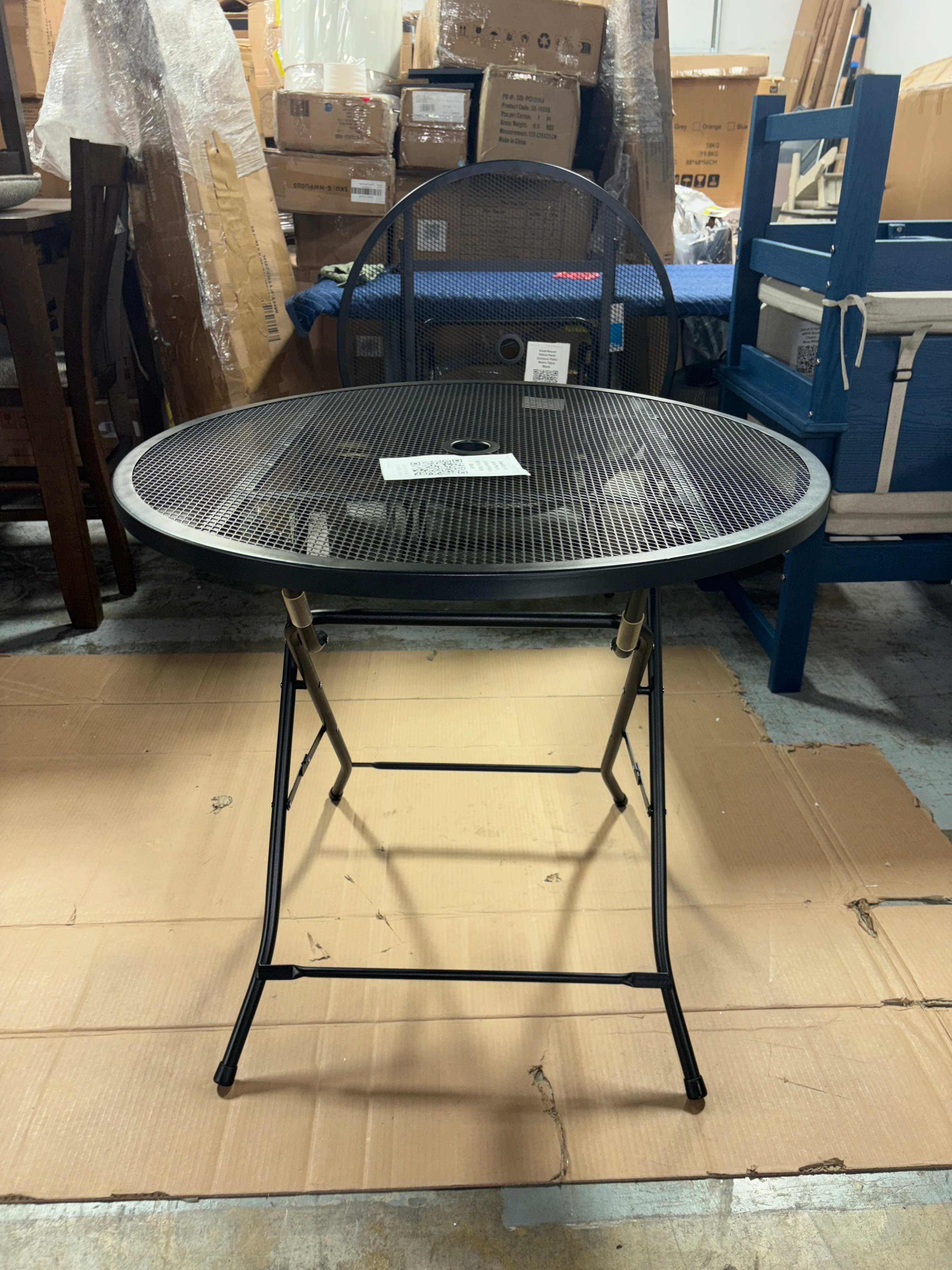 Steel Round Metal Mesh Outdoor Patio Bistro Table Black SHOWROOM ITEM - Image 2