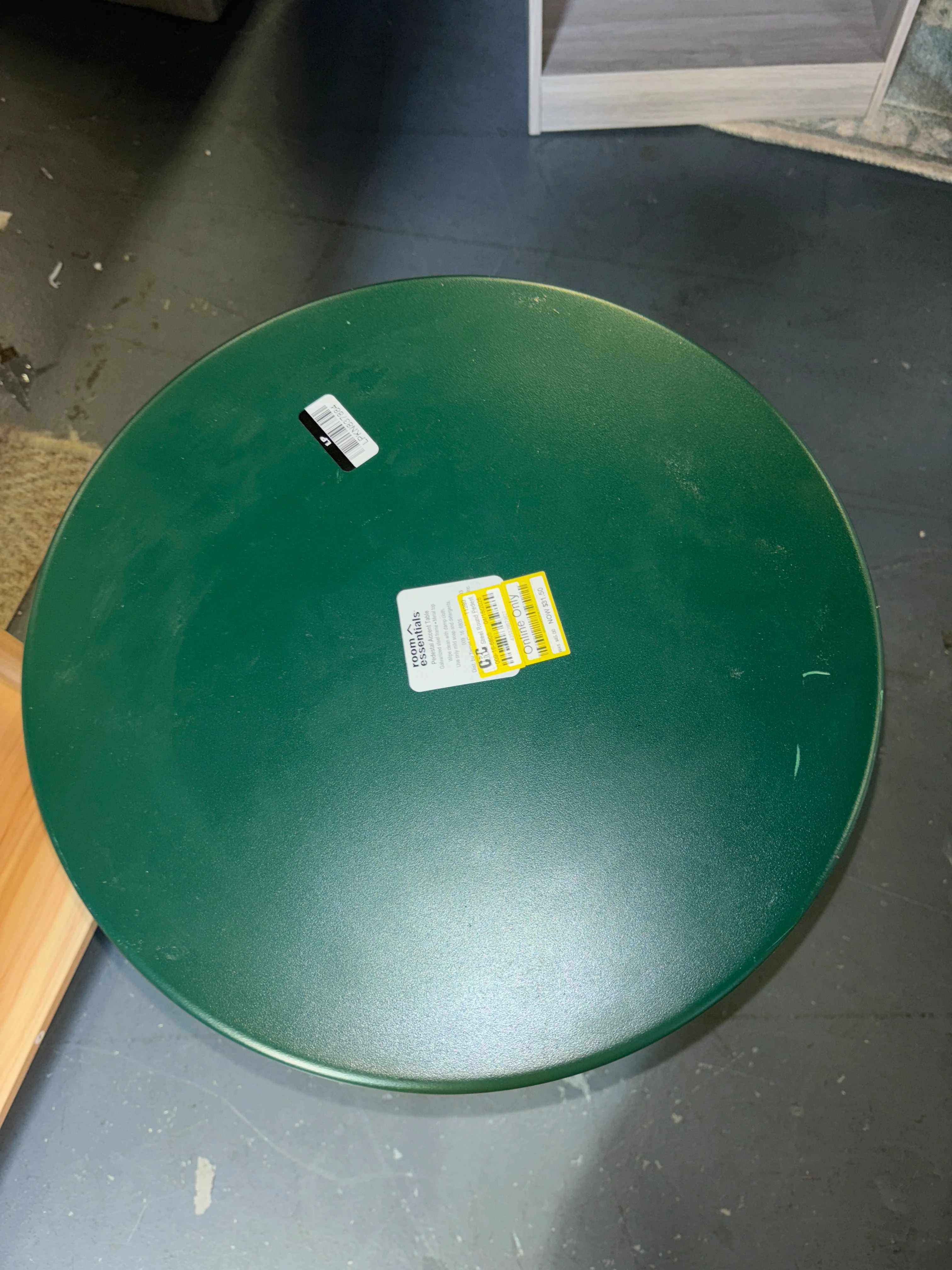 Steel Round Pedestal Accent Patio End Table Green SHOWROOM ITEM - Image 2