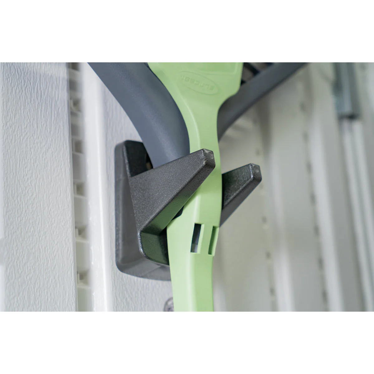1-Piece Suncast Resin Standard Hook - Image 4