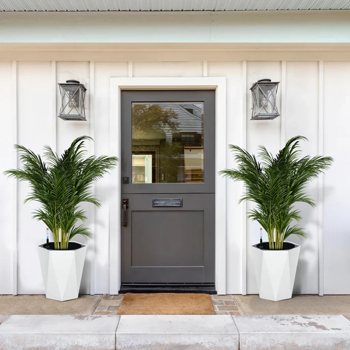 Tall Diamond Planters Set of 2 - Image 5