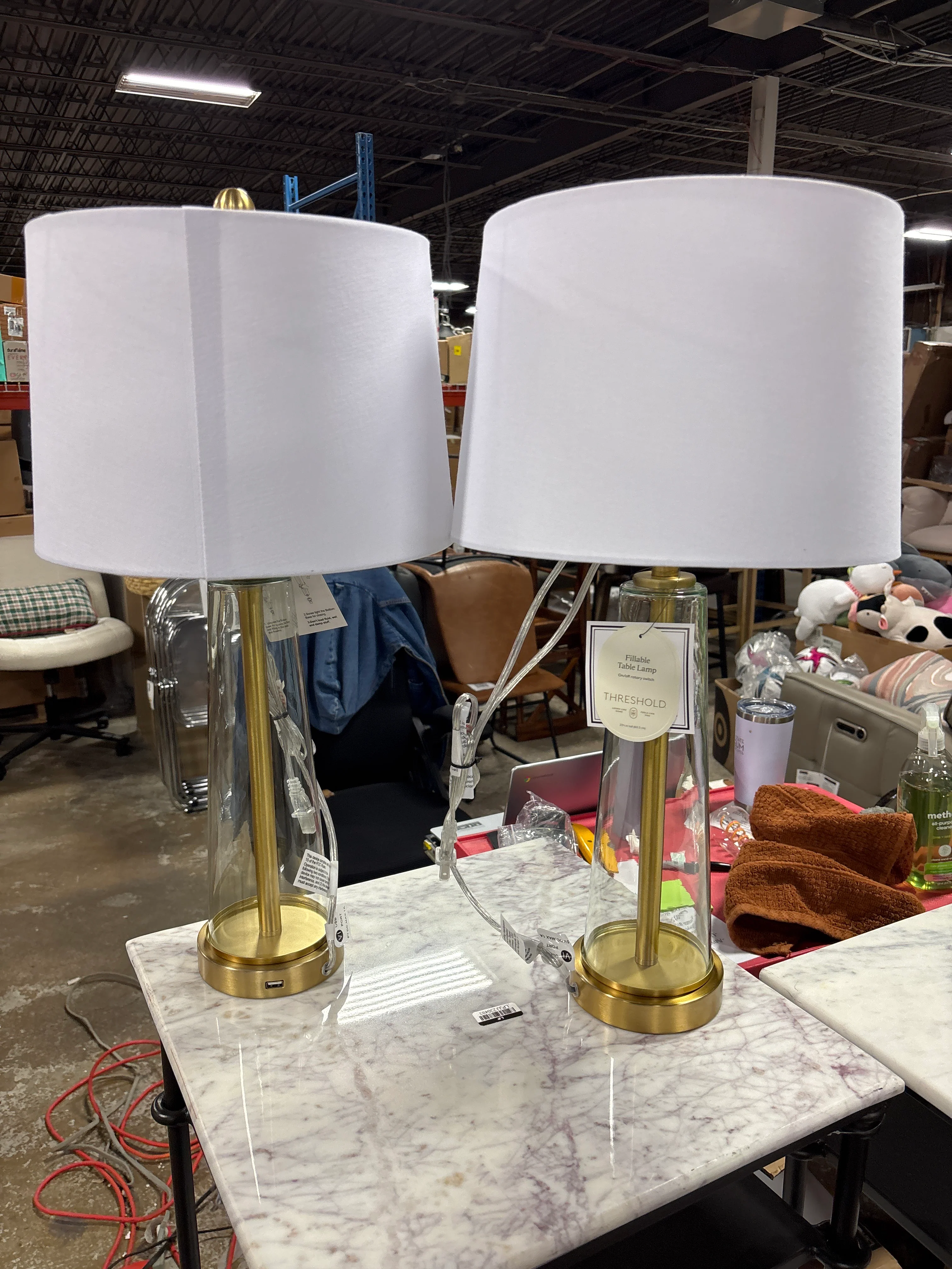 Tapered Fillable Table Lamp with USB Clear SHOWROOM ITEM - Image 3