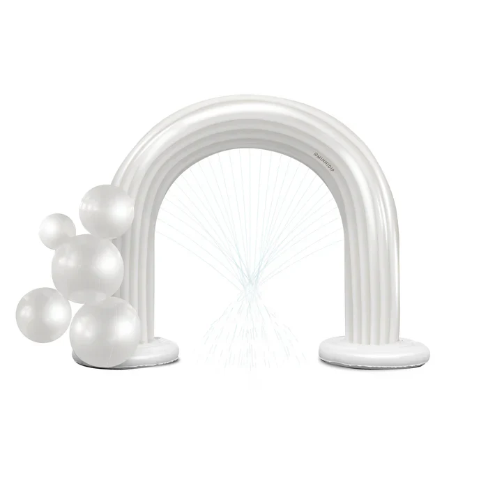 The COASTAL PEARL Garland Arch Sprinkler