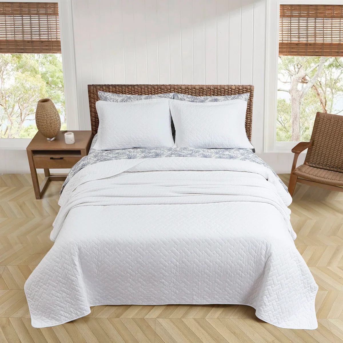 Raffia Solid Cotton Reversible Quilt Set - King - Image 2