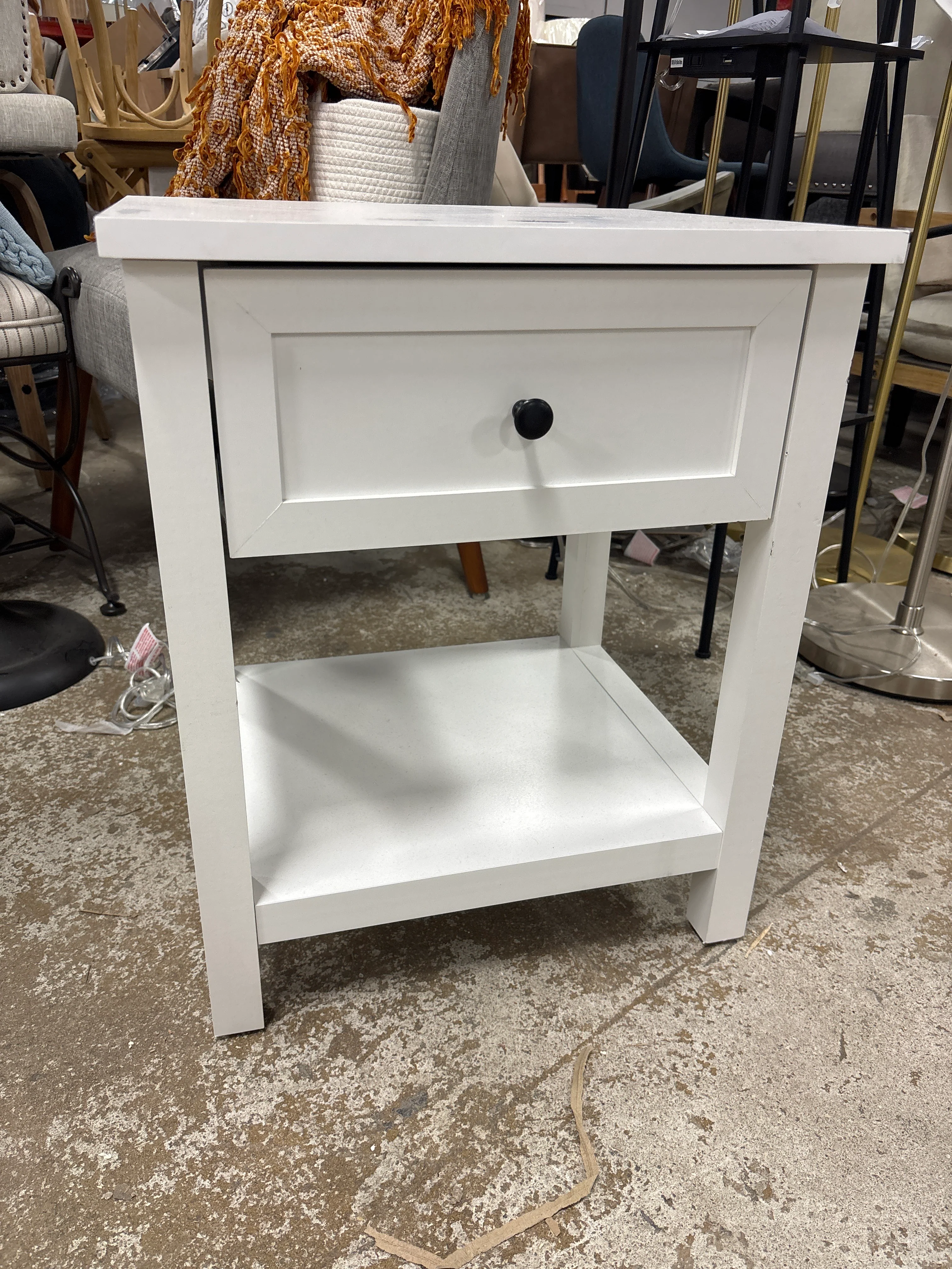 Traditional End Table with Storage Drawer Classic White SHOWROOM ITEM - Image 2