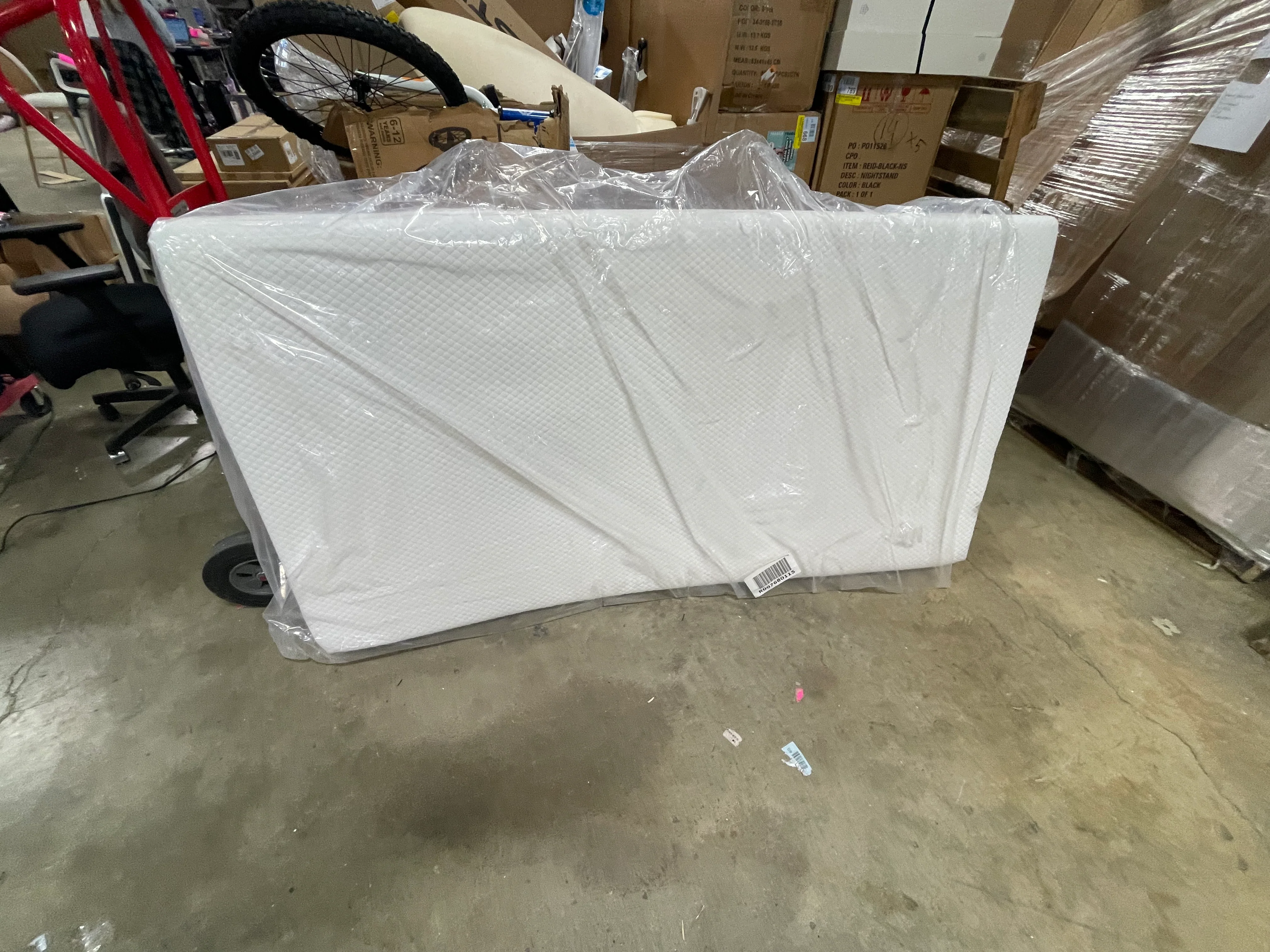 Pressure Relief, Cooling Ventilated Foam Twin Mattress - Image 6