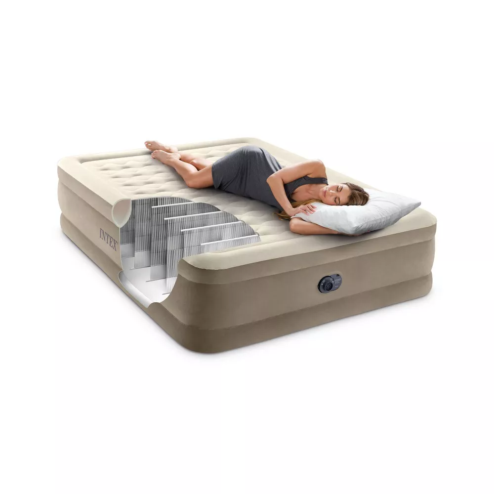Ultra Plush Queen Air Mattress with 120V Internal Pump - Image 4