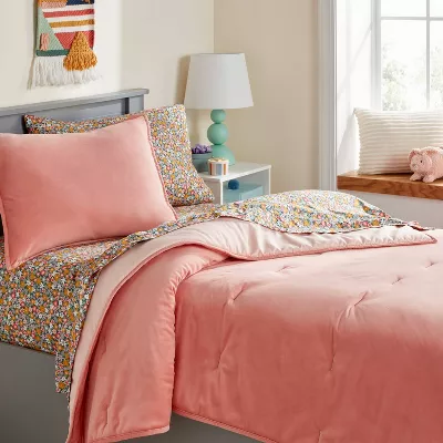 Velvet Kids' Quilt - Full/Queen - Image 2