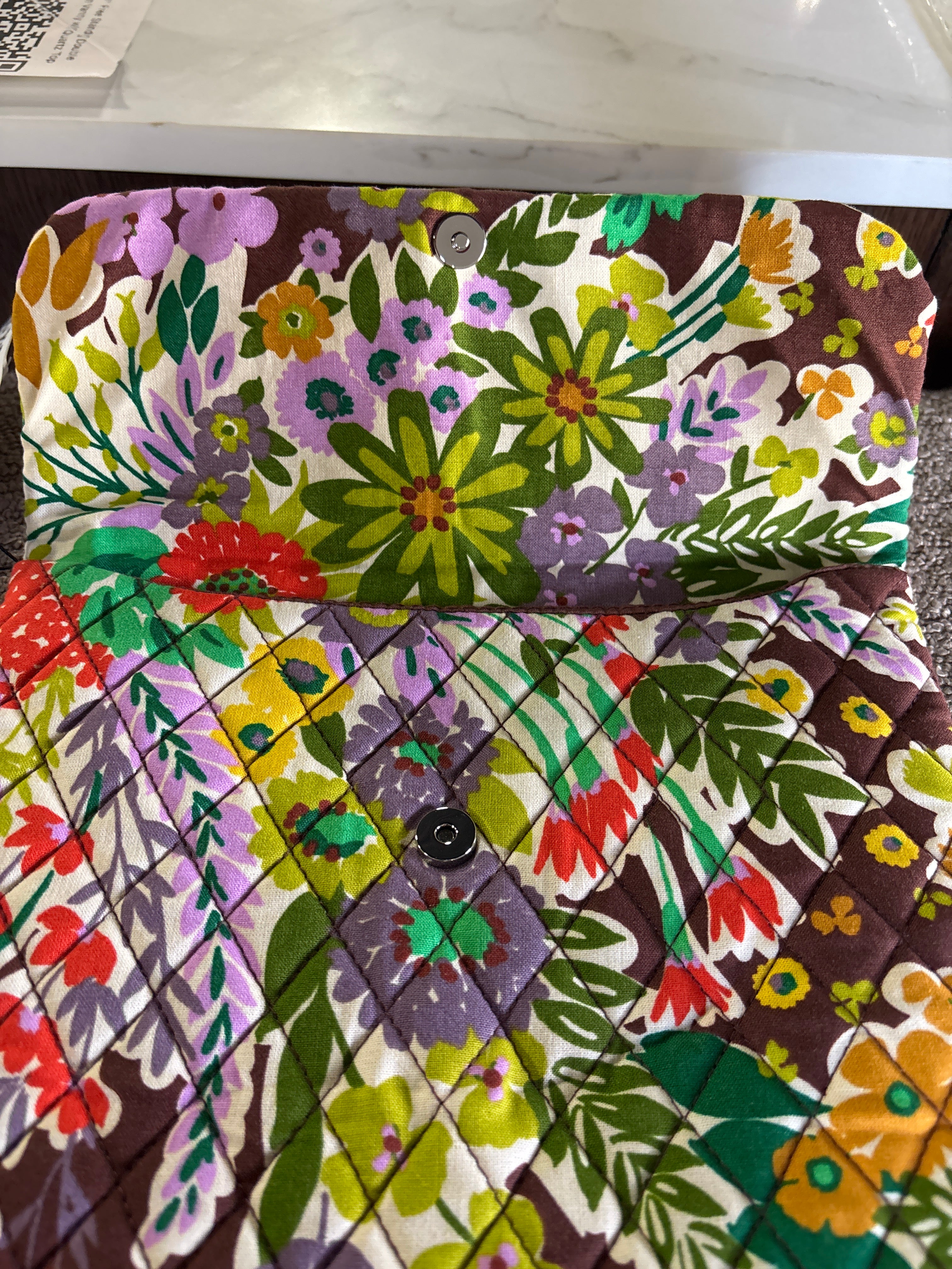 Vera Bradley Cotton Essential Small Tech Sleeve - Evening Garden SHOWROOM ITEM - Image 3