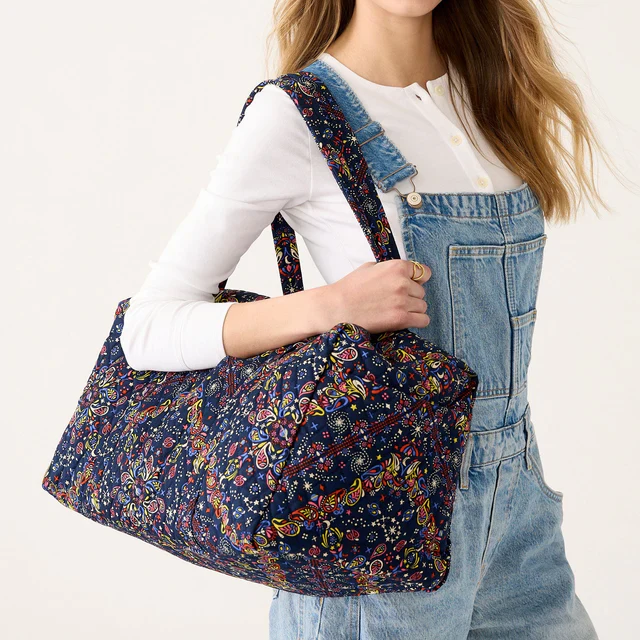 Vera Bradley Original Duffel Bag in Starry Paisley SHOWROOM ITEM - Image 3