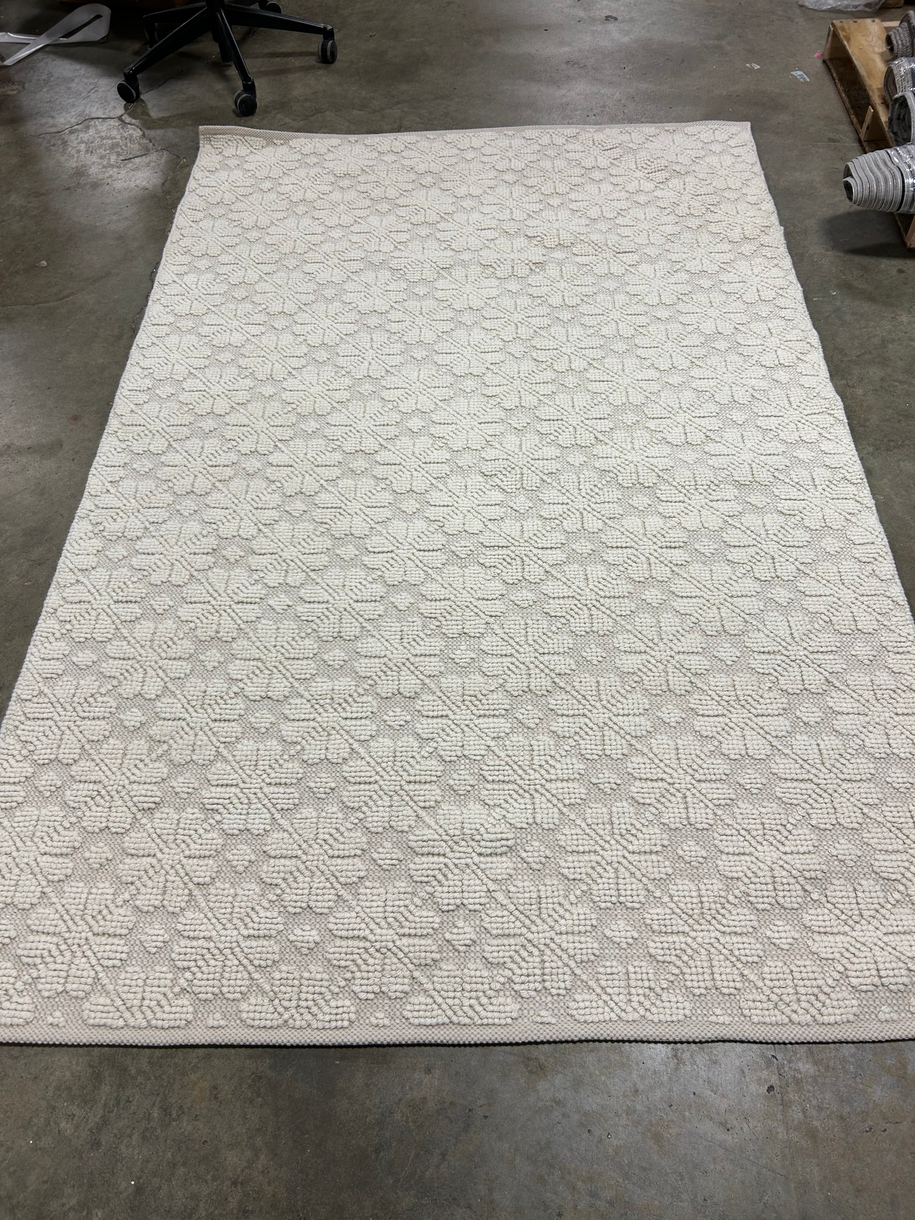 Vermont Hand Woven Indoor Area Rug - Ivory - 8'x10' - Image 6