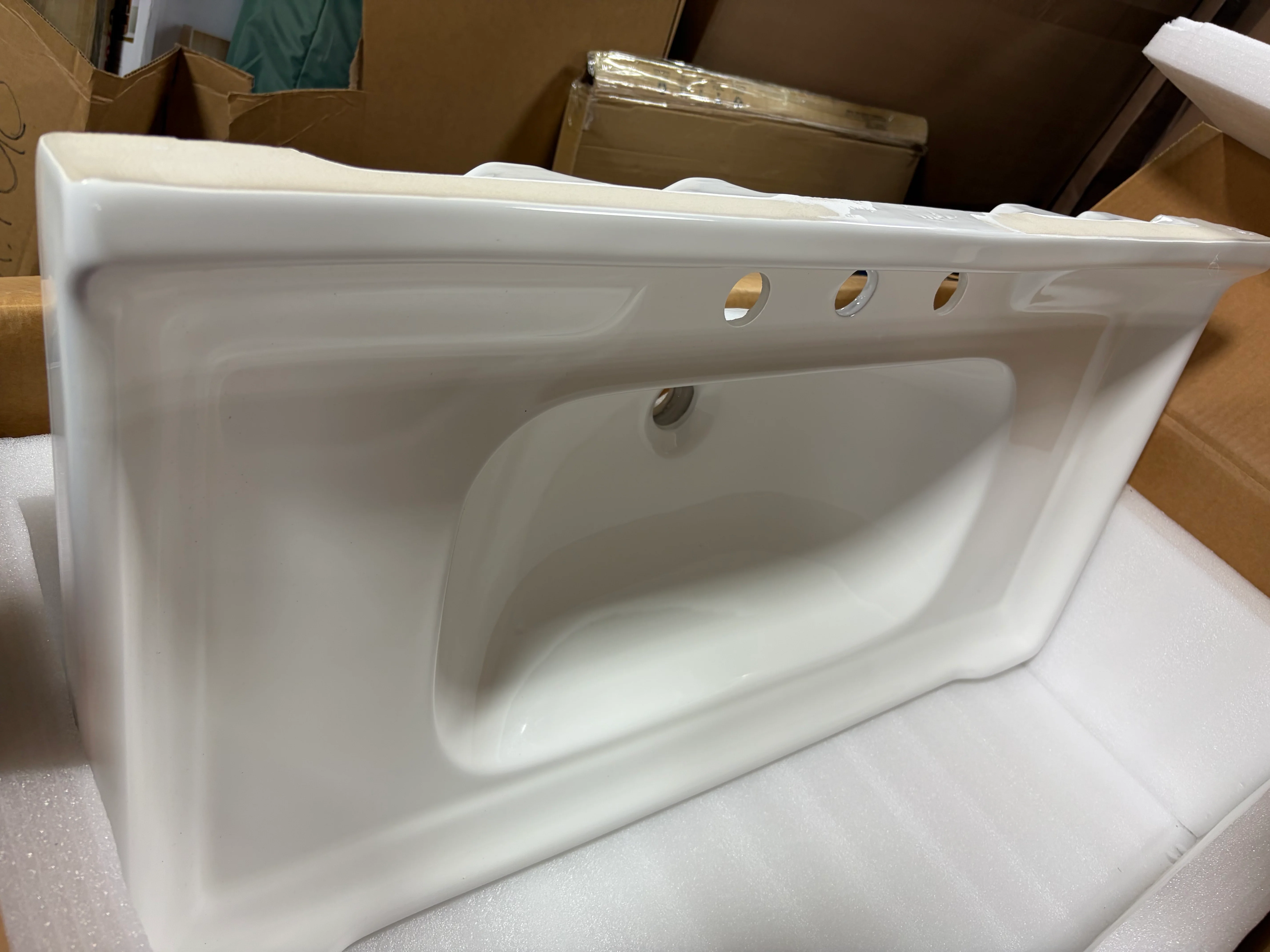 Vici Bathroom Ceramic Basin With 3 Pre-Drilled Hole, Black - Image 3