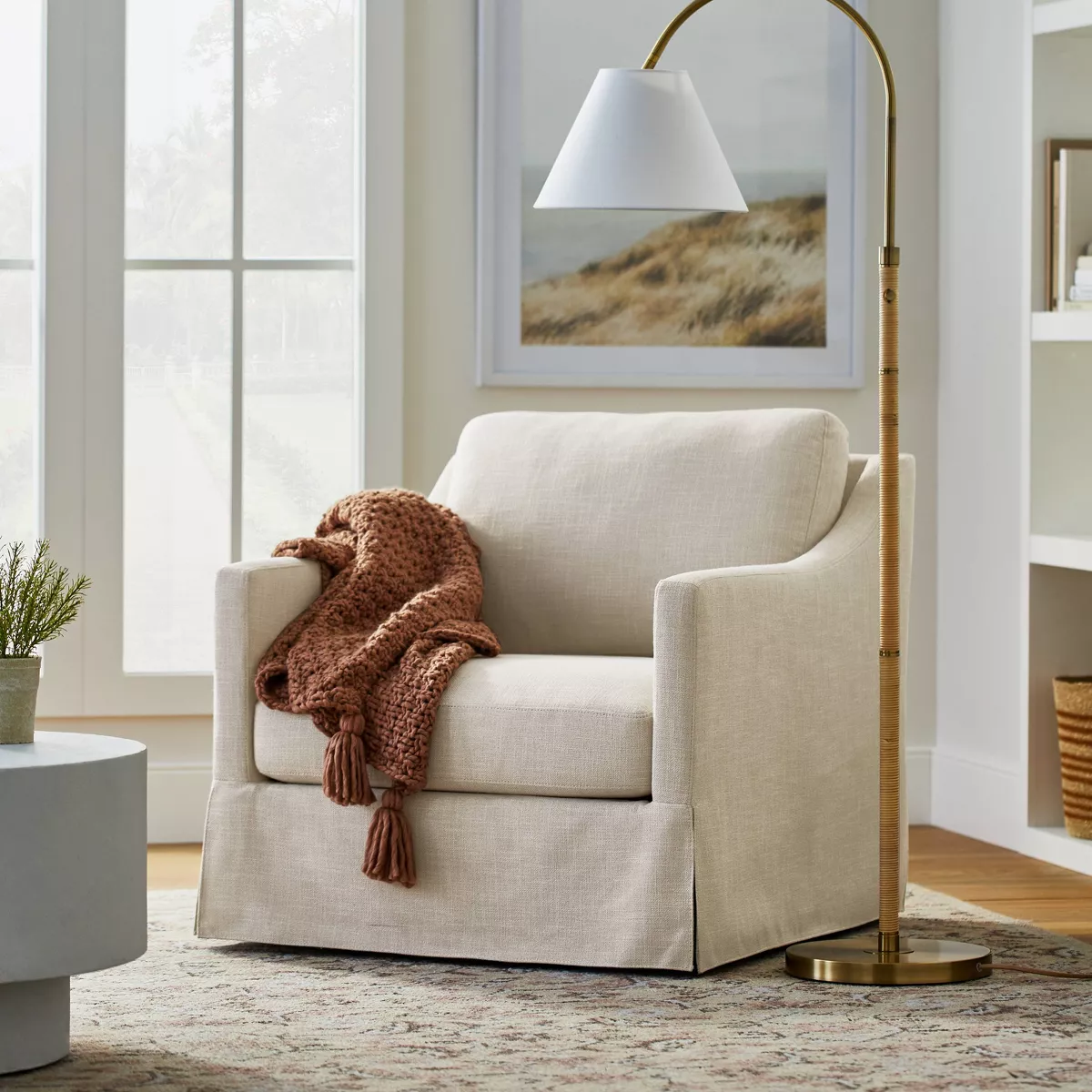 Vivian Park Upholstered Swivel Chair - Cream SHOWROOM ITEM