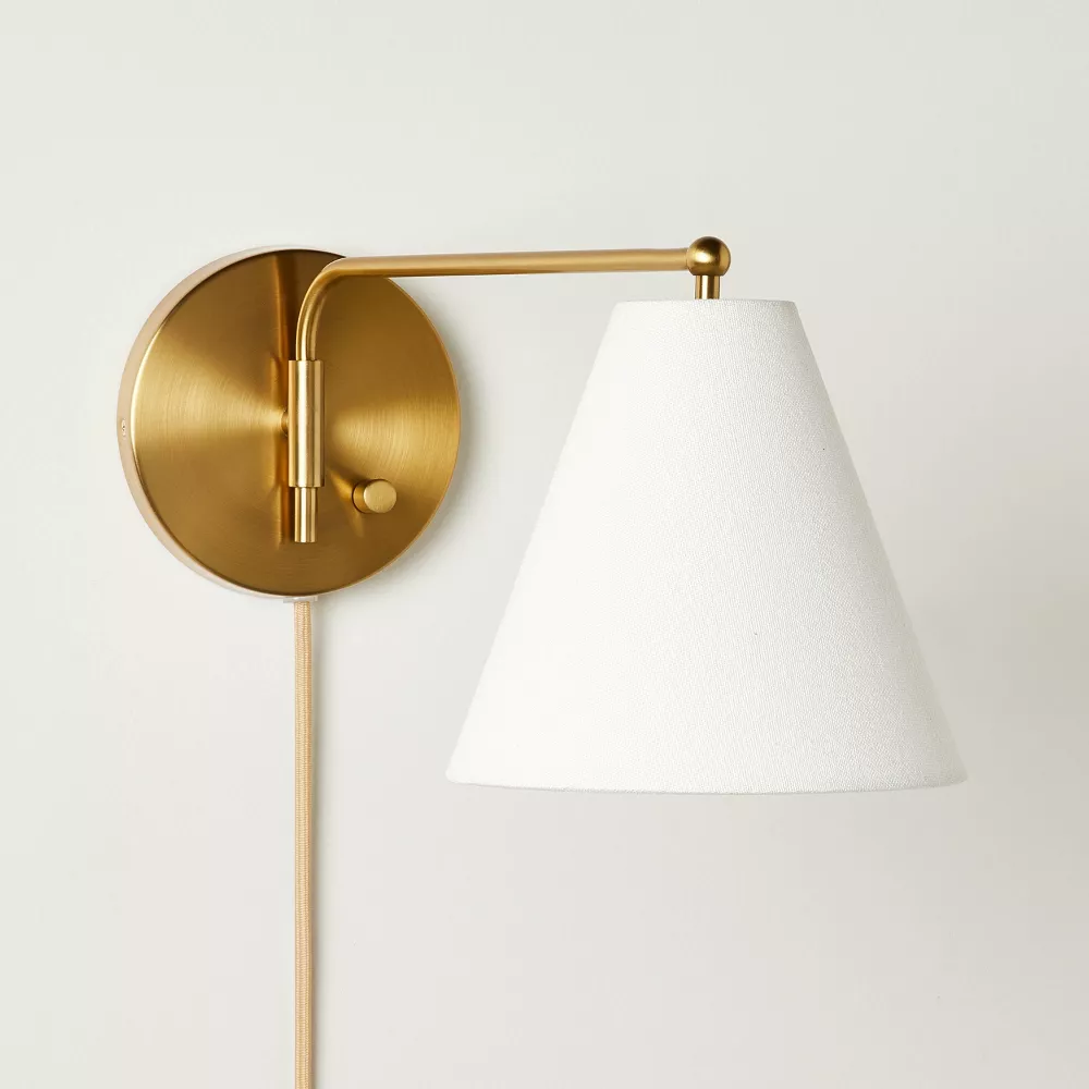 Wall Sconce with Horizontal Arm Brass