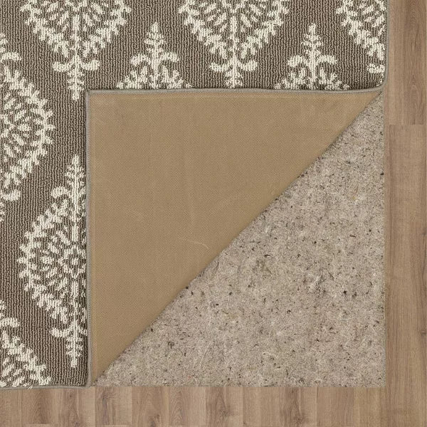 Washable Paisley Tufted Rug 2'6"x4' - Image 4