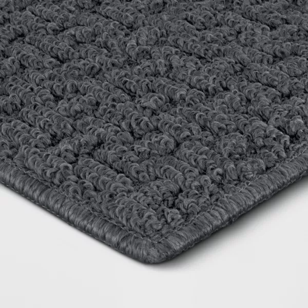 Washable Solid Machine Tufted Rug 7'x10' - Image 4