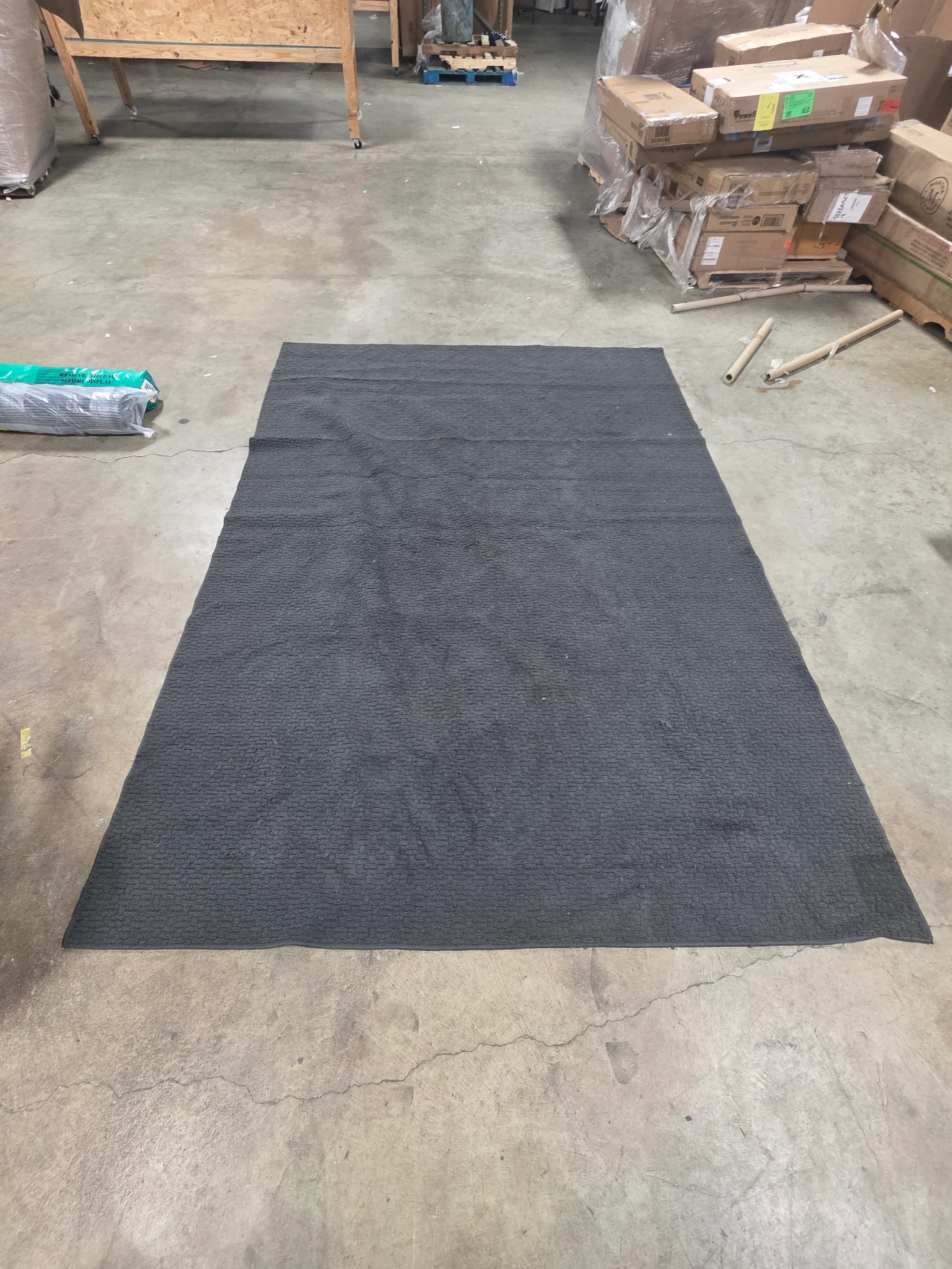 Washable Solid Machine Tufted Rug 7'x10' - Image 5
