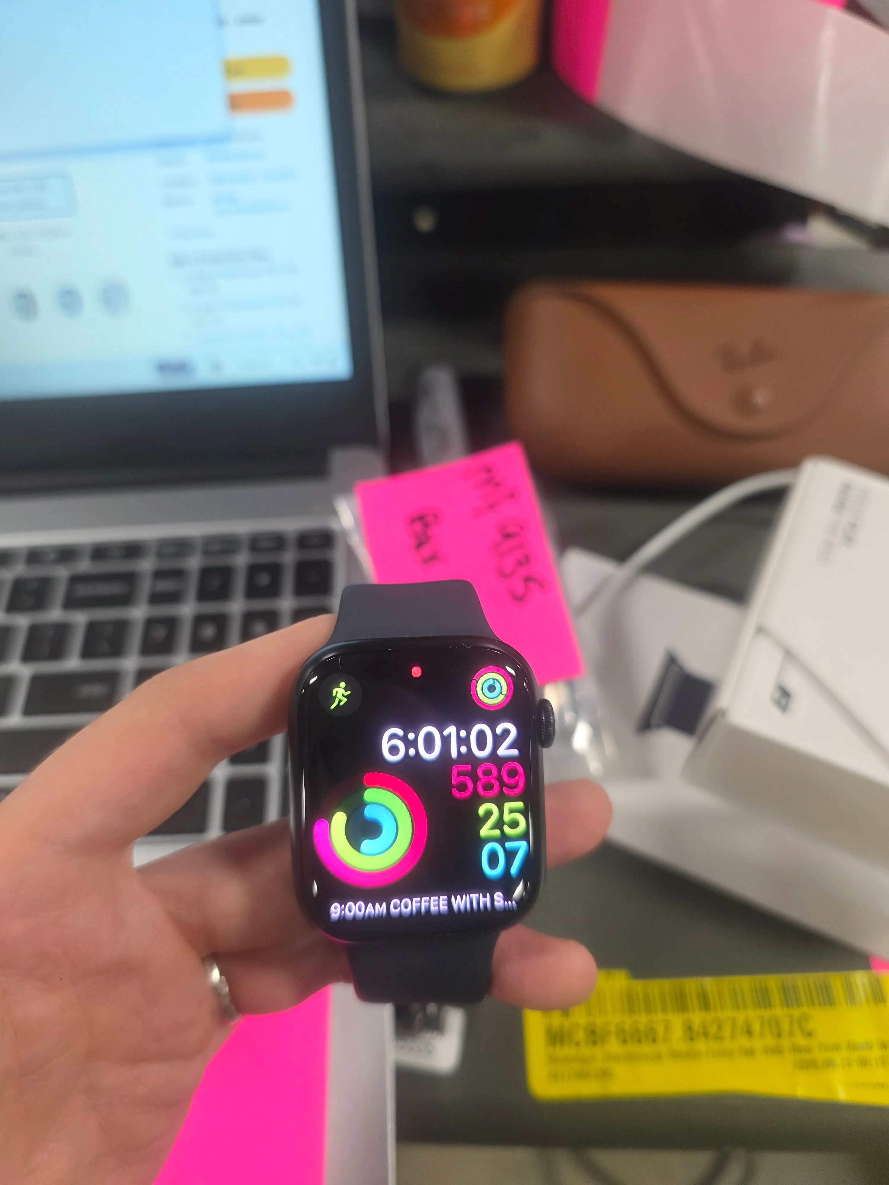 Watch Series 9 Aluminum Case (2024) - Image 6