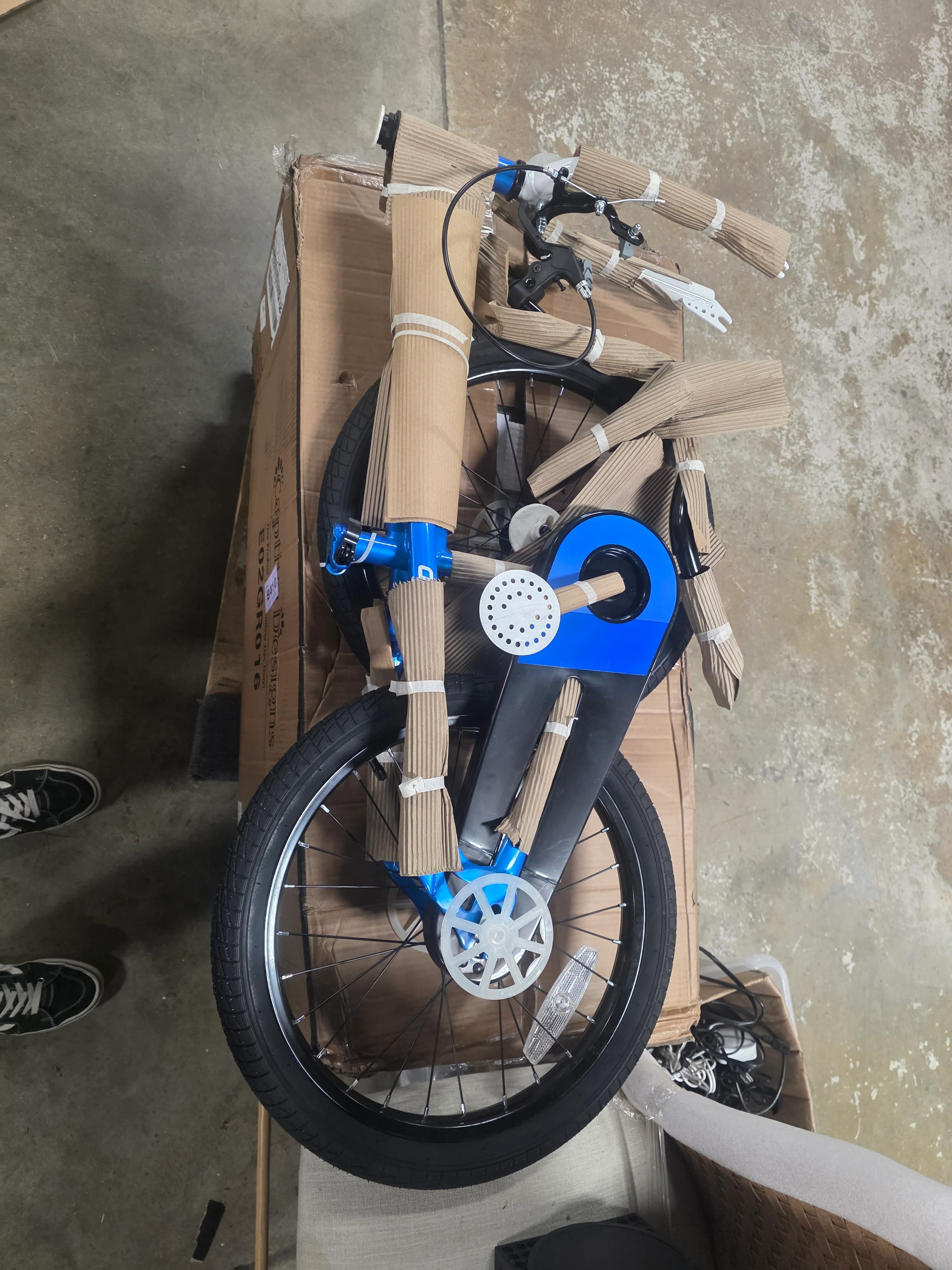 Whizz Bike with Kickstand, Blue - Image 7
