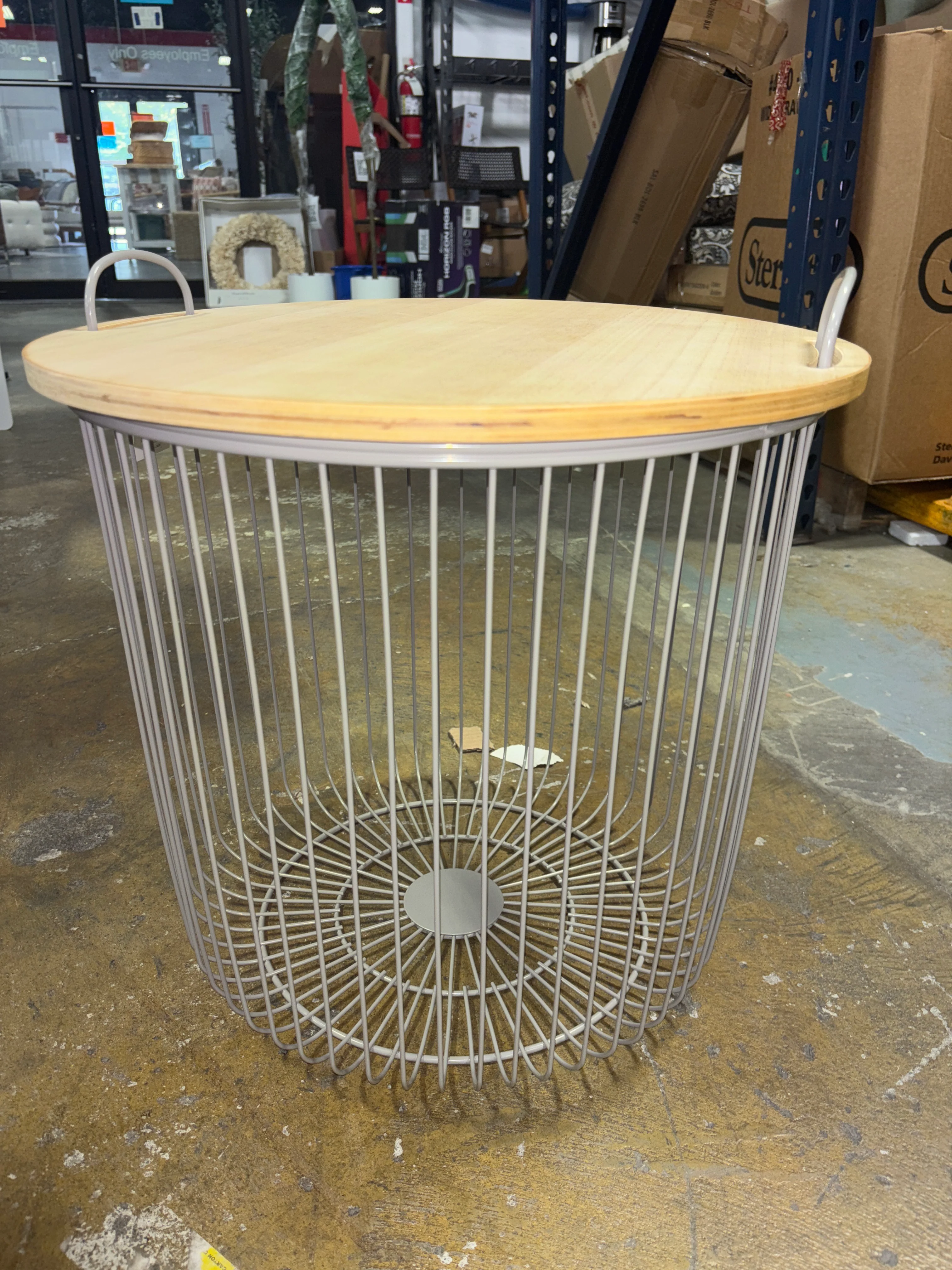 Wire Kids' Storage Floor Bin - Gray SHOWROOM ITEM - Image 4
