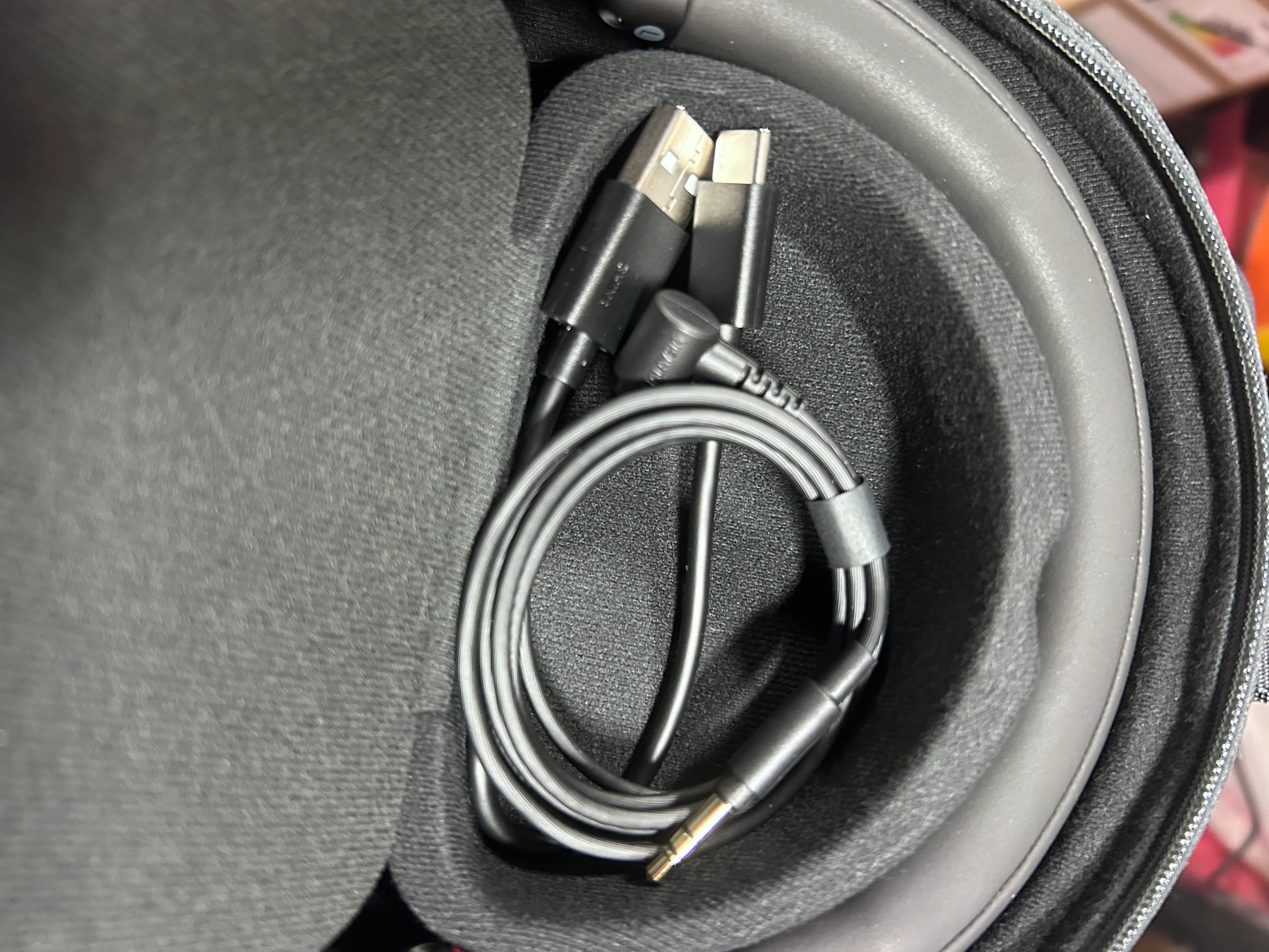 Wireless Noise-Canceling Over-the-Ear Headphones - Black - Image 6