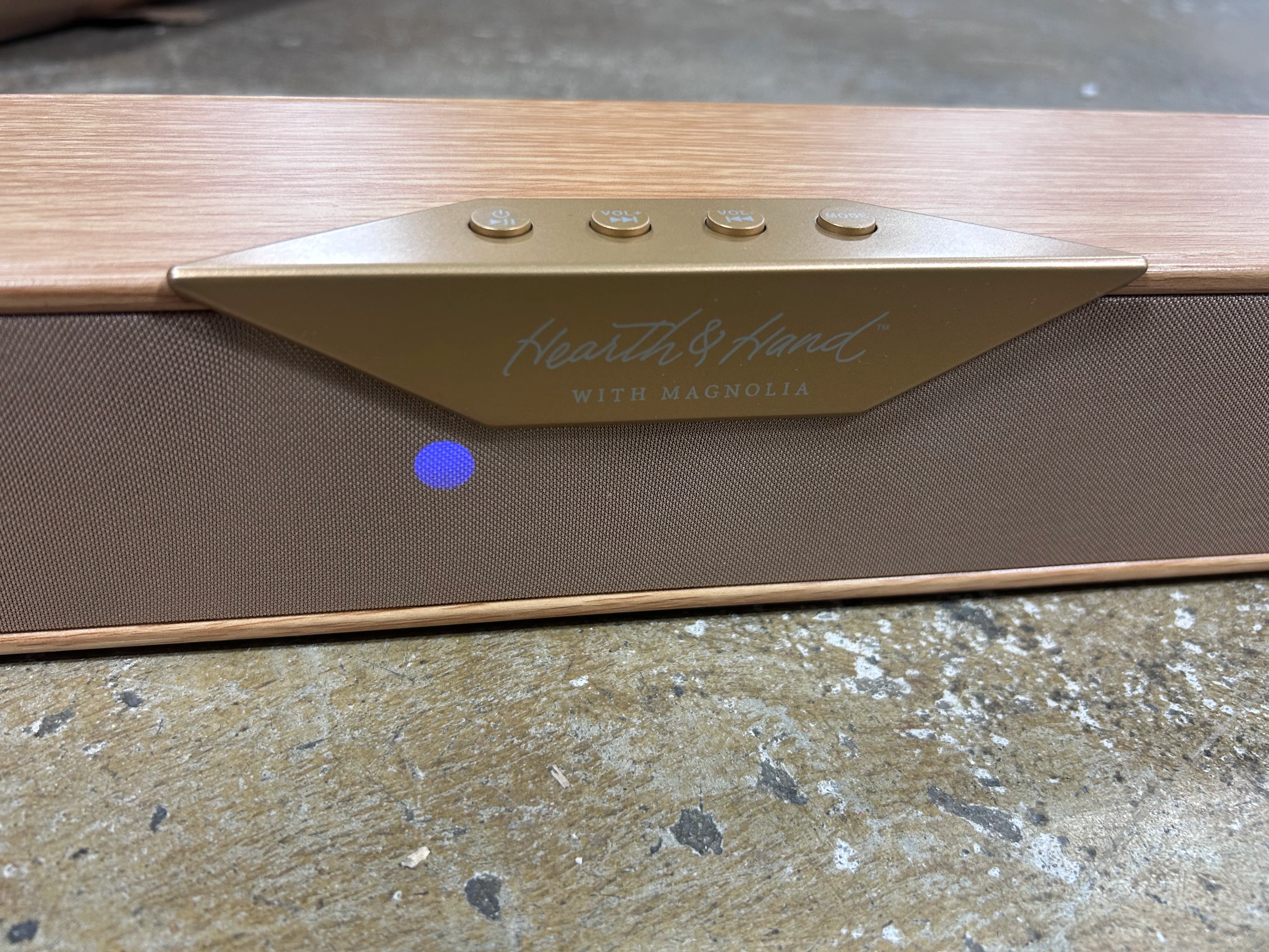 Wood & Brass Finish Dolby Digital Soundbar - Image 9