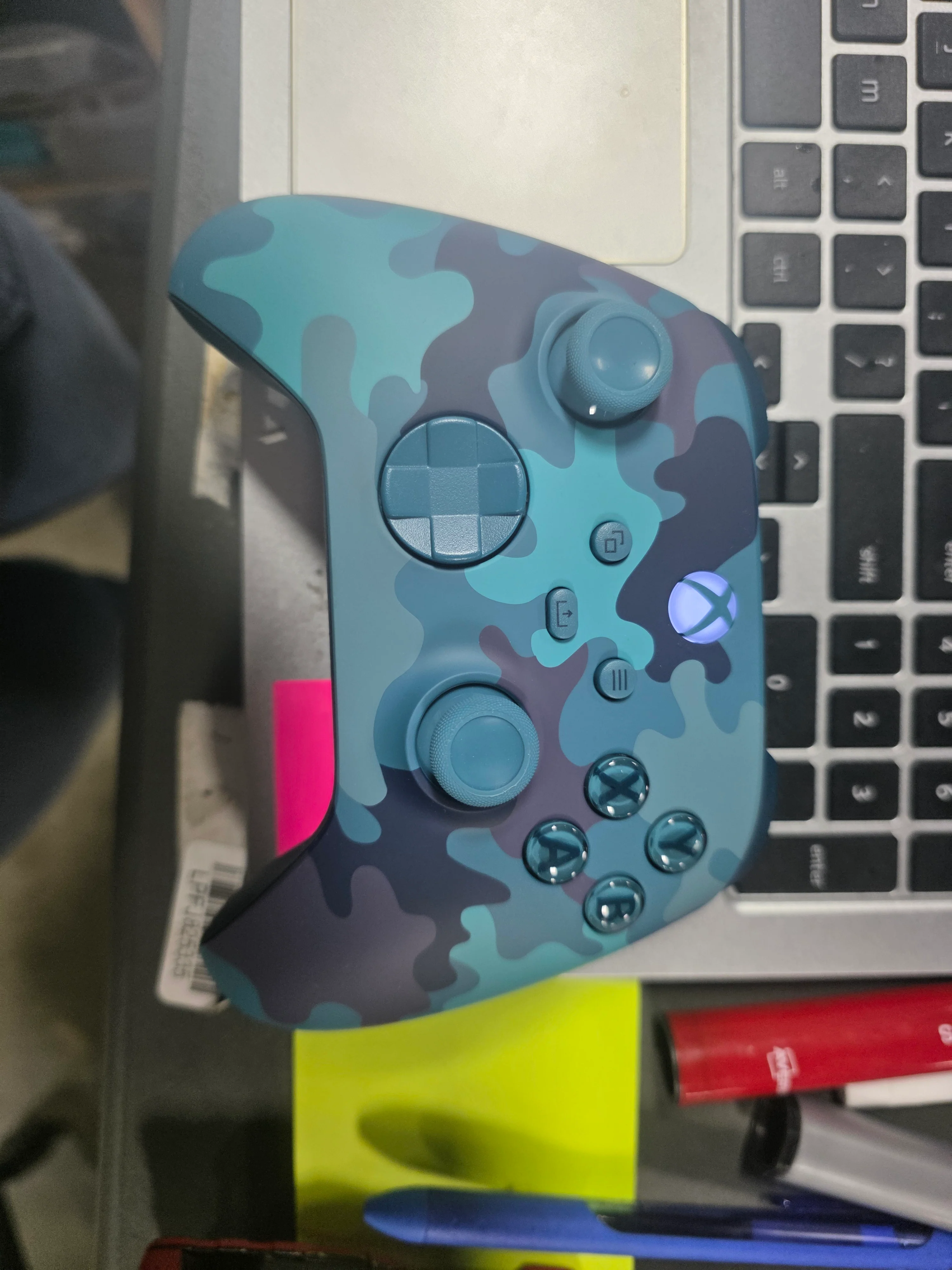 Xbox Wireless Controller - Image 6