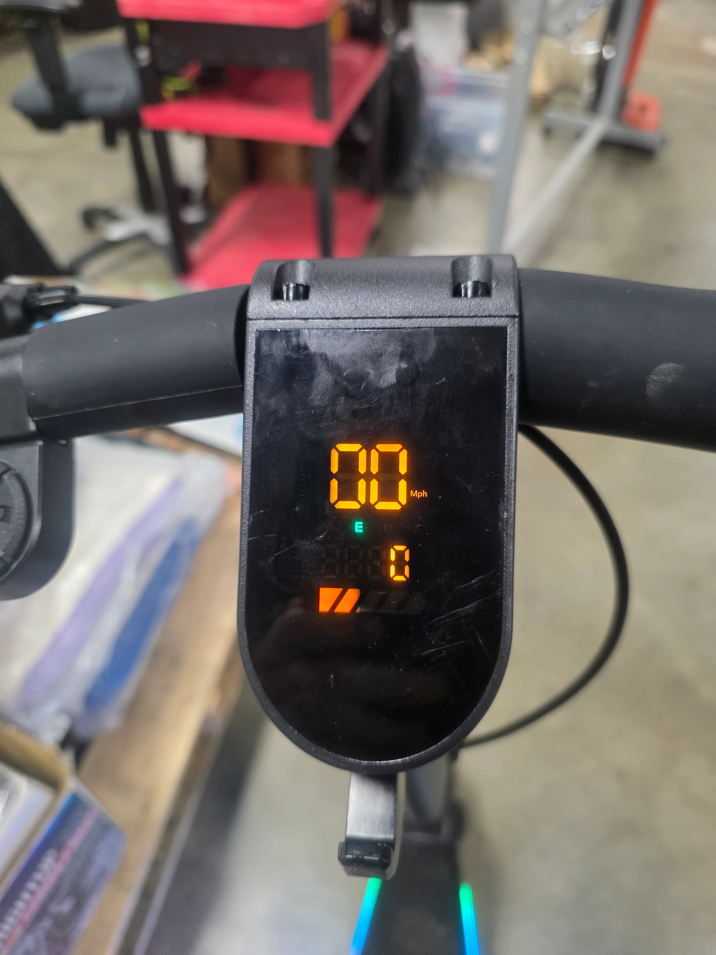 XPR P Electric Scooter - Black 16 Mile Range, - Image 6