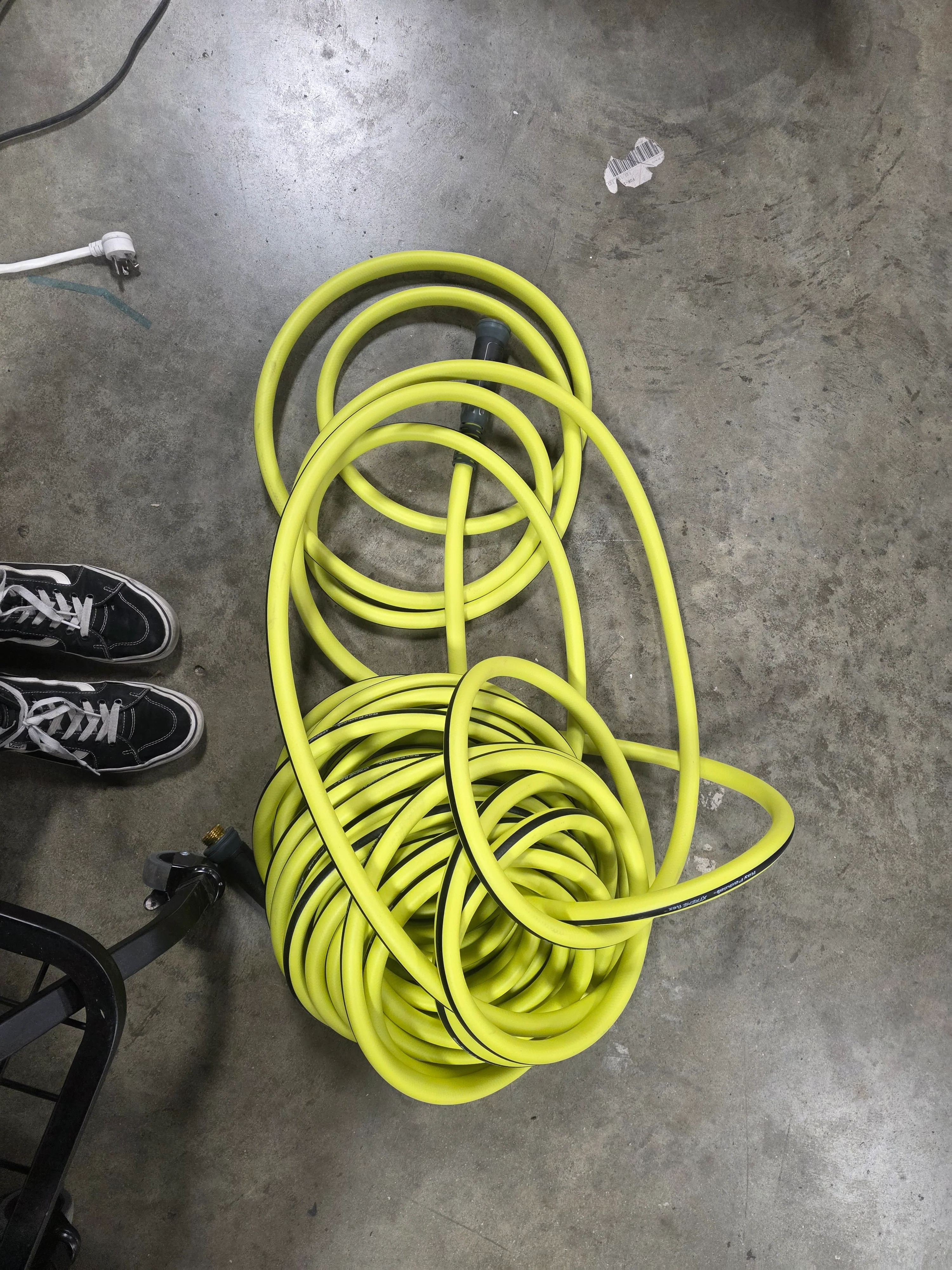 XtremeFlex Ultra Flexible Heavy Duty Hybrid Garden Hose: Leak-Resistant, Comfi-Grip - Image 6
